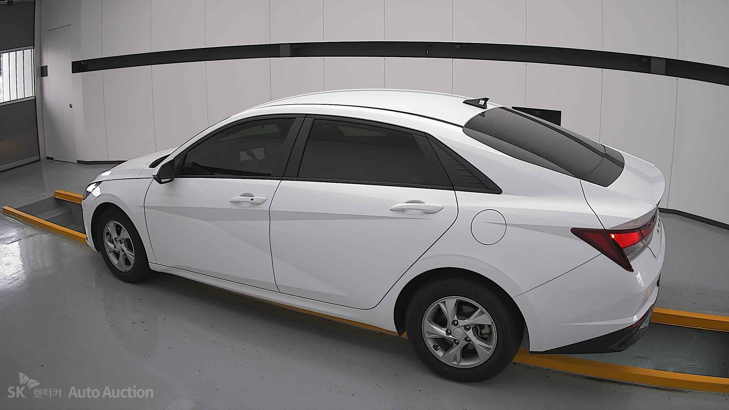 2023 - hyundai avante