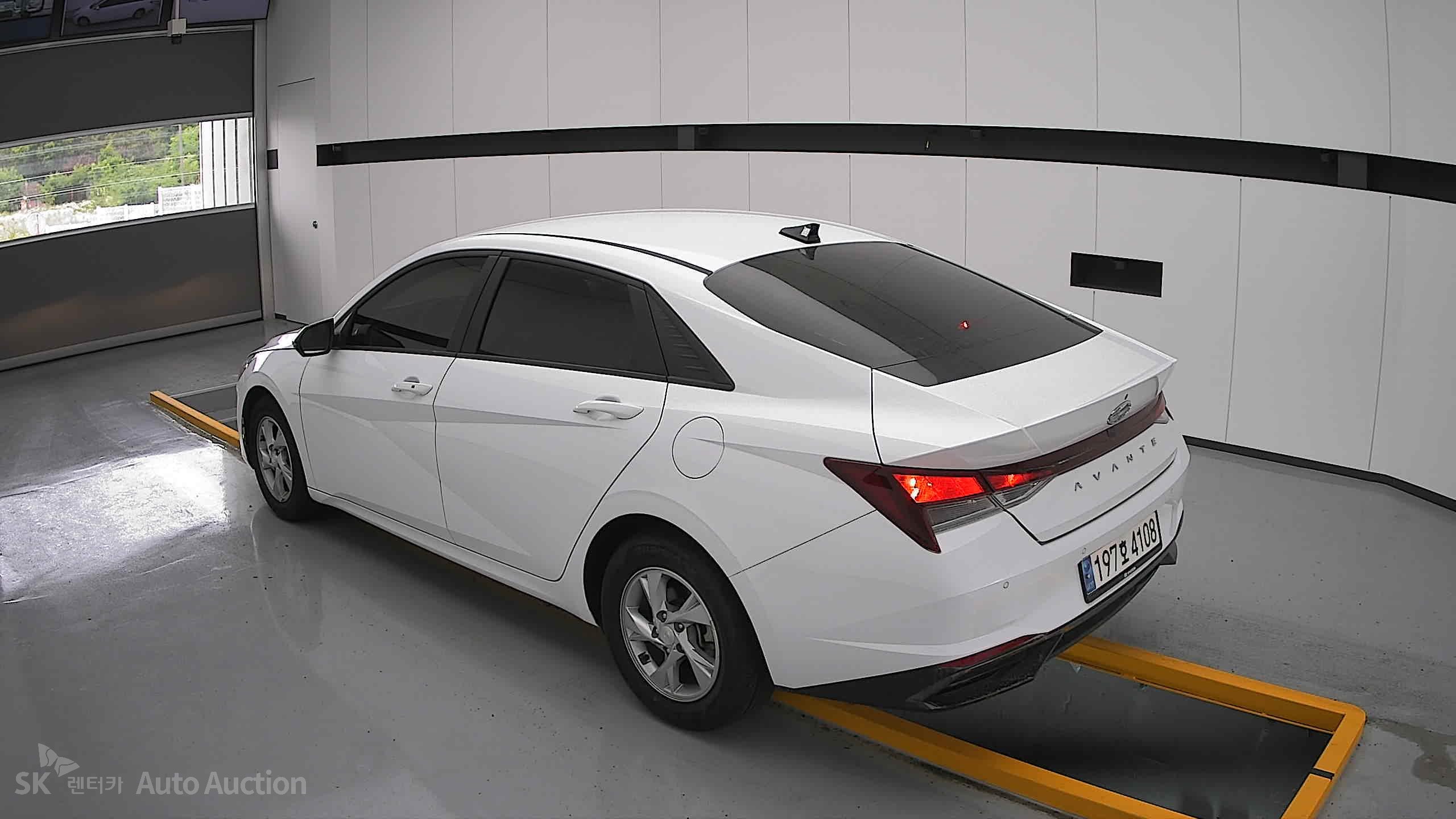 2023 - hyundai avante