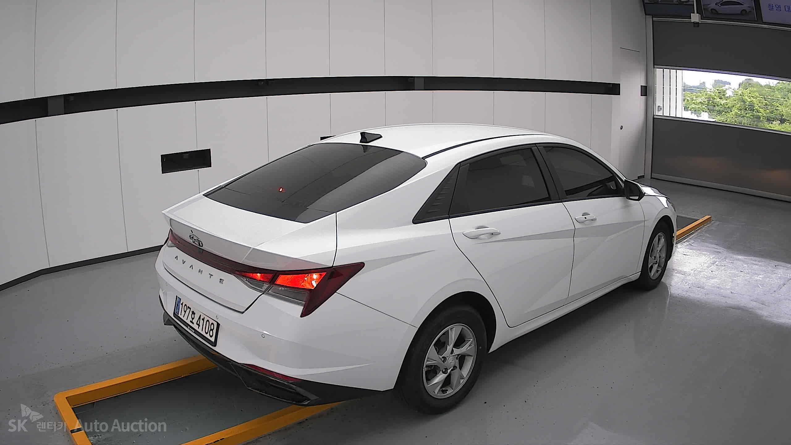 2023 - hyundai avante