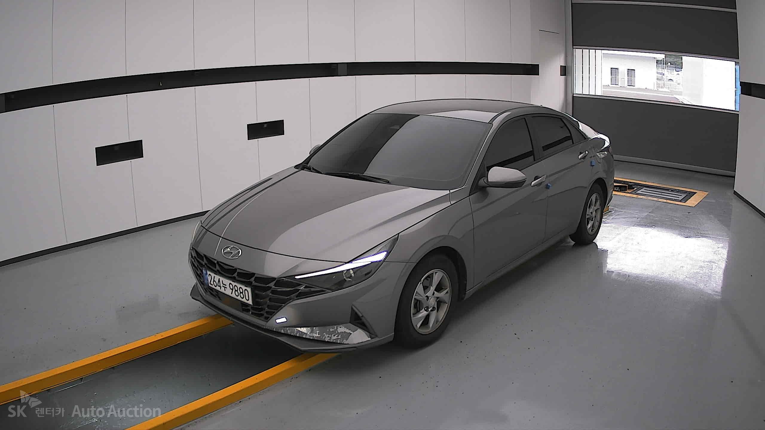 2021 - hyundai avante