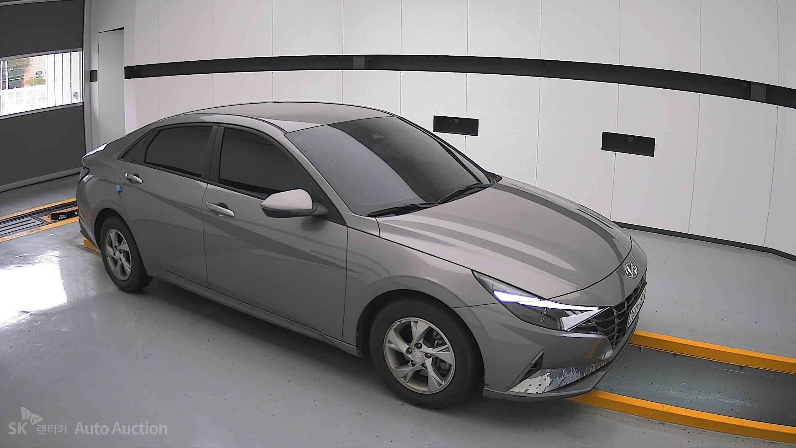 2021 - hyundai avante