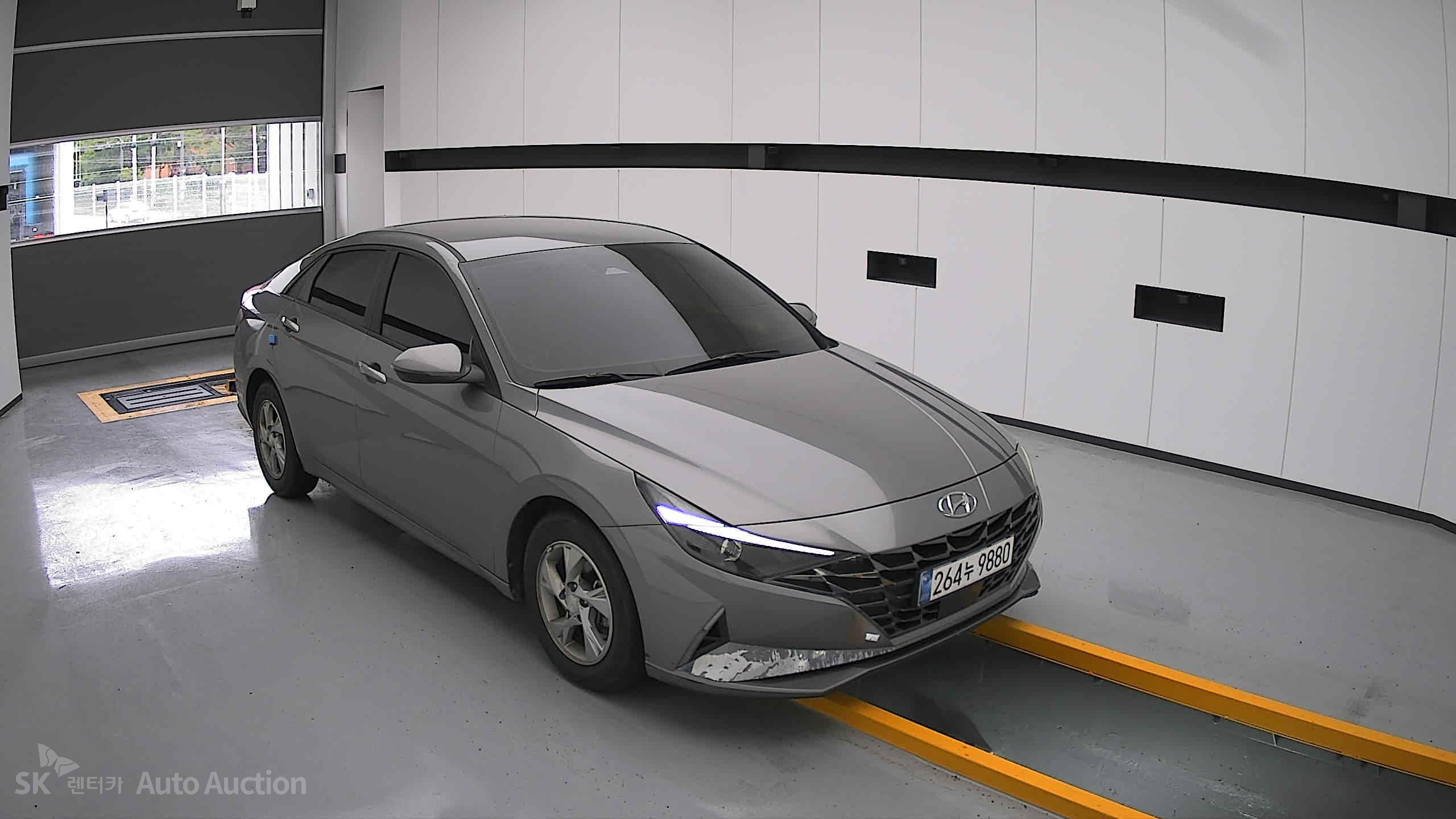 2021 - hyundai avante