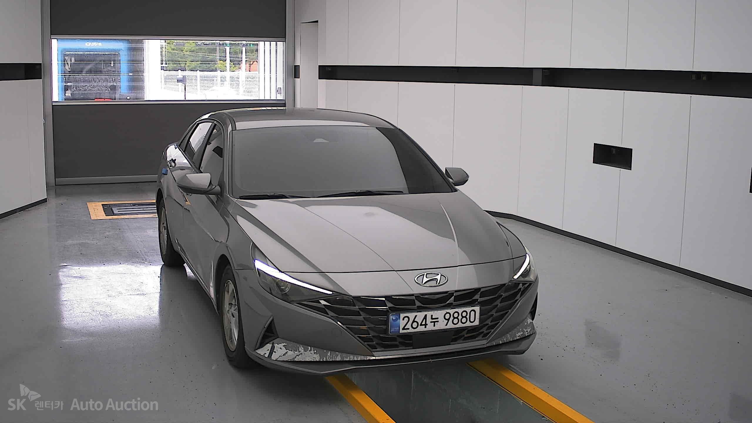 2021 - hyundai avante