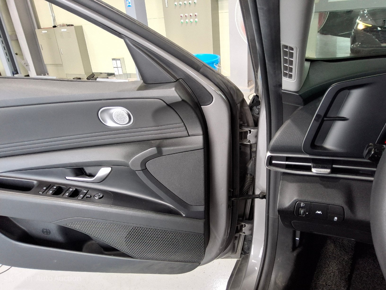 2021 - hyundai avante