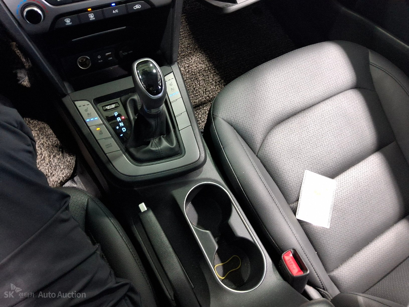 2017 - hyundai avante ad