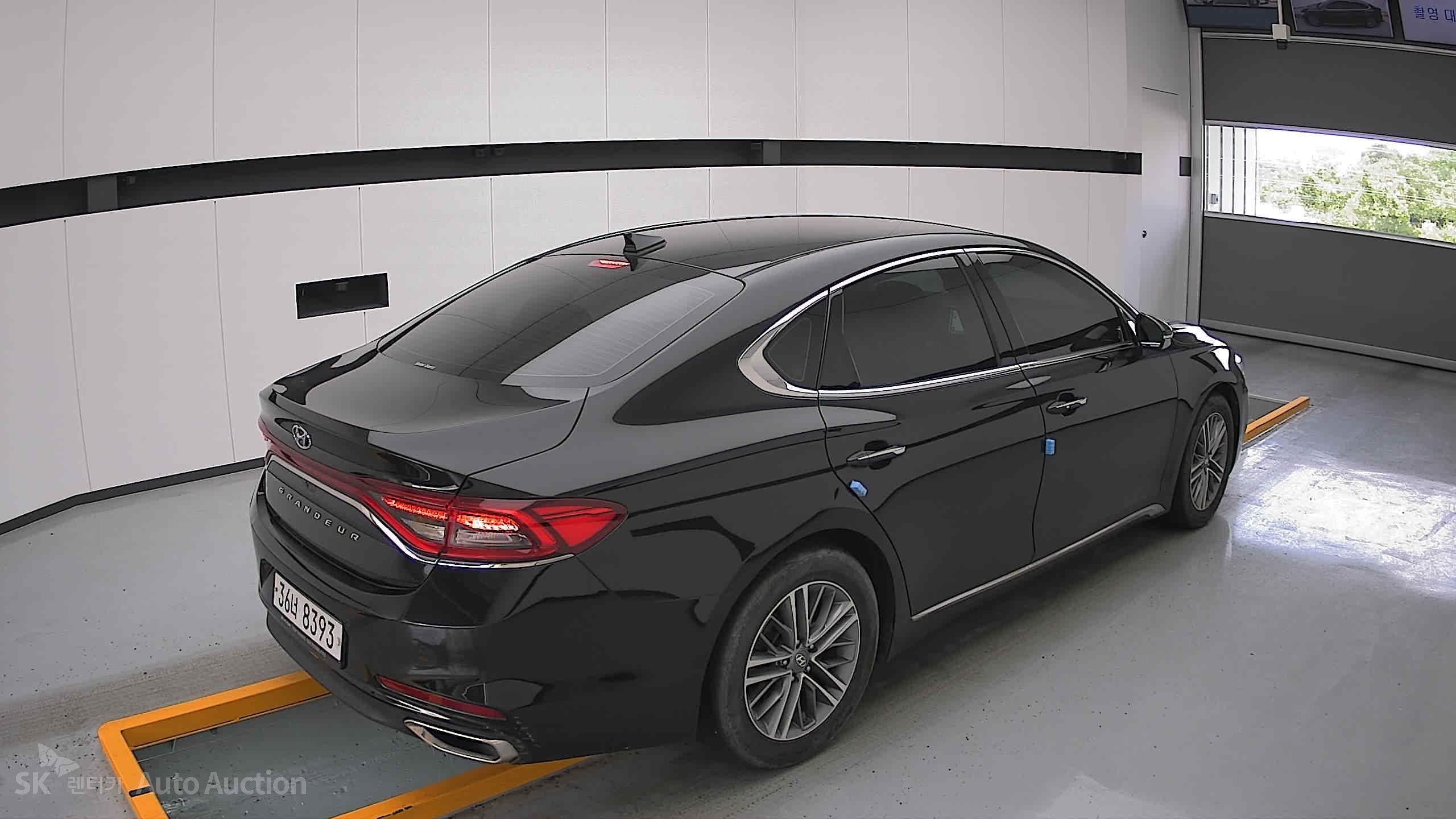 2019 - hyundai grandeur