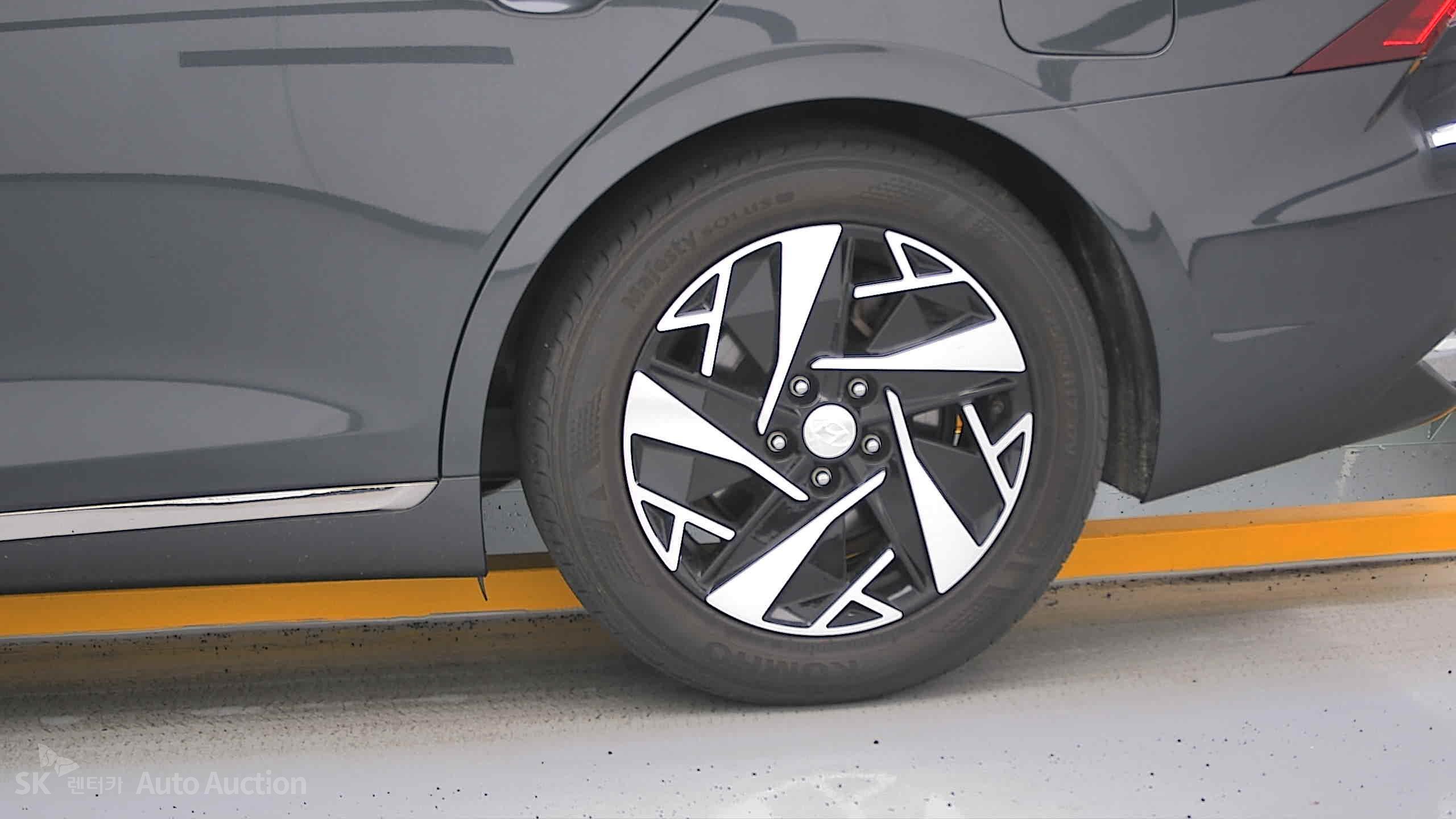 2023 - hyundai grandeur