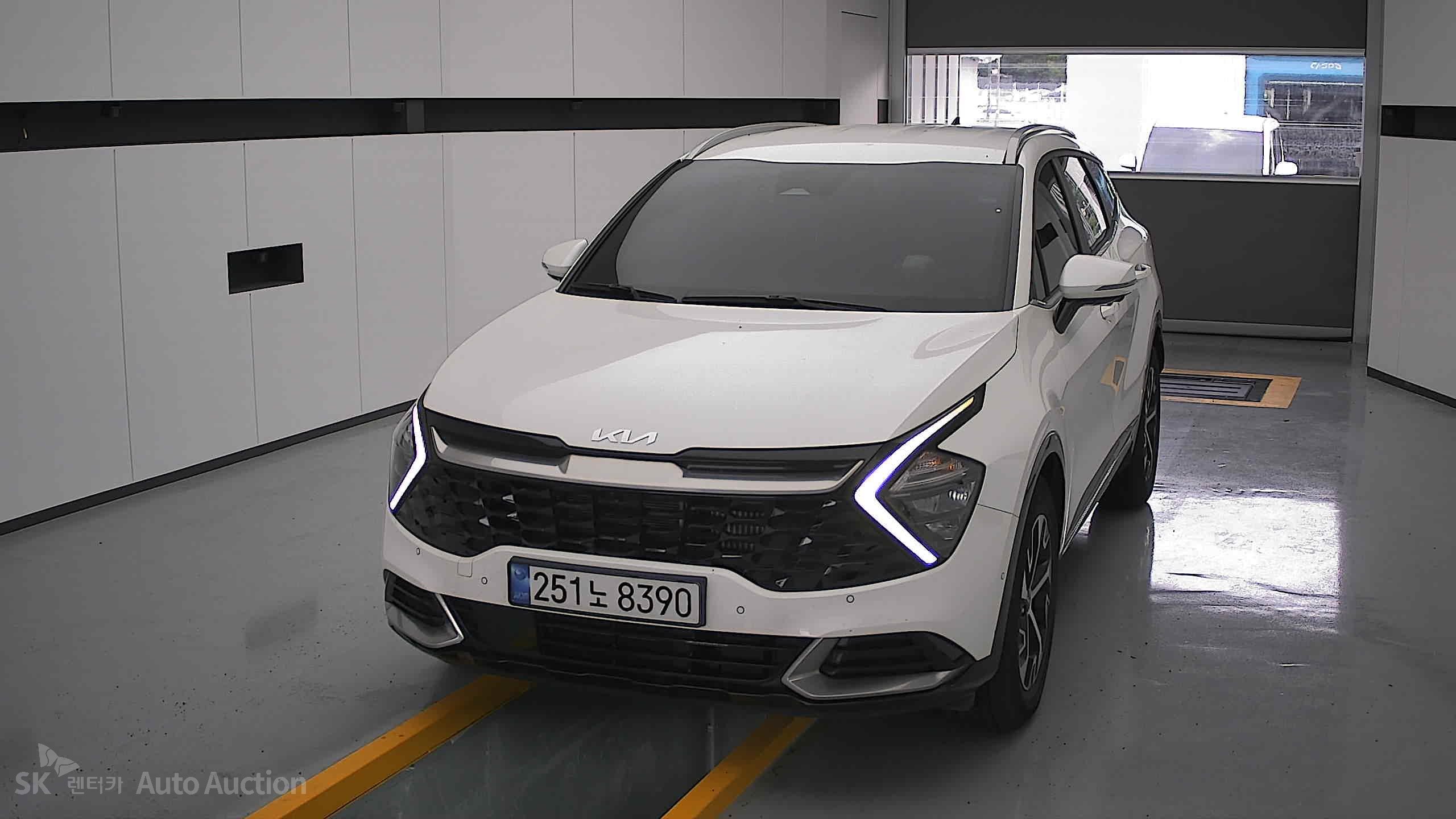 2022 - kia sportage