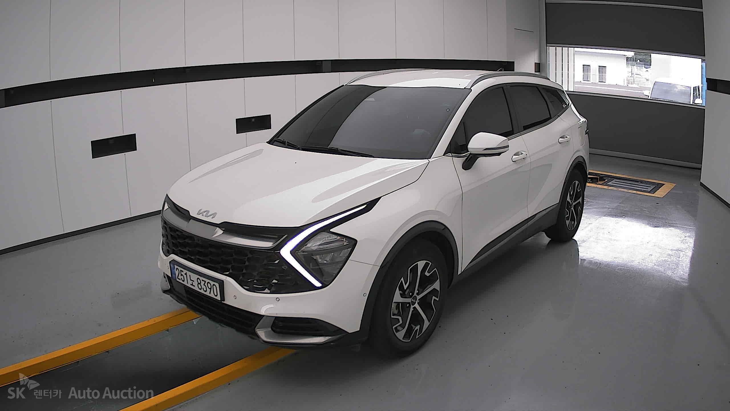 2022 - kia sportage