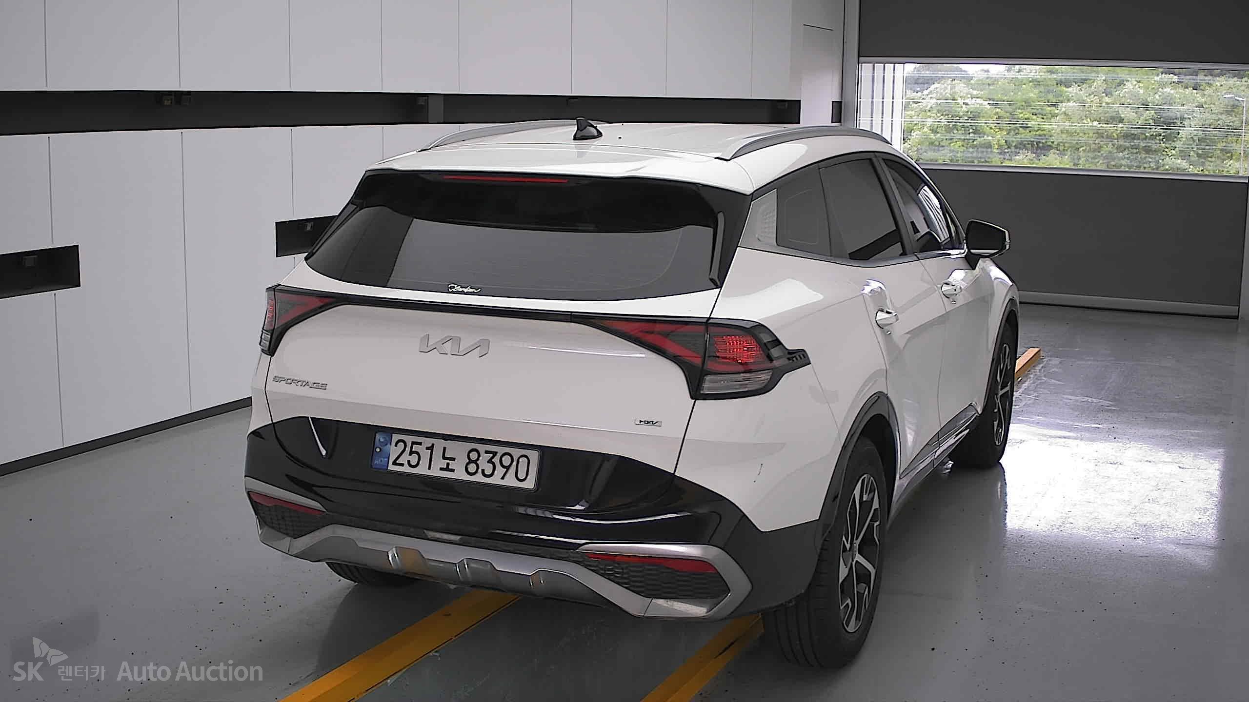2022 - kia sportage