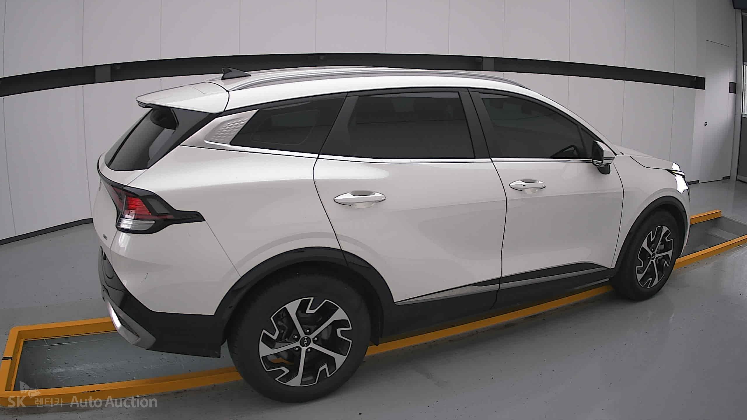 2022 - kia sportage