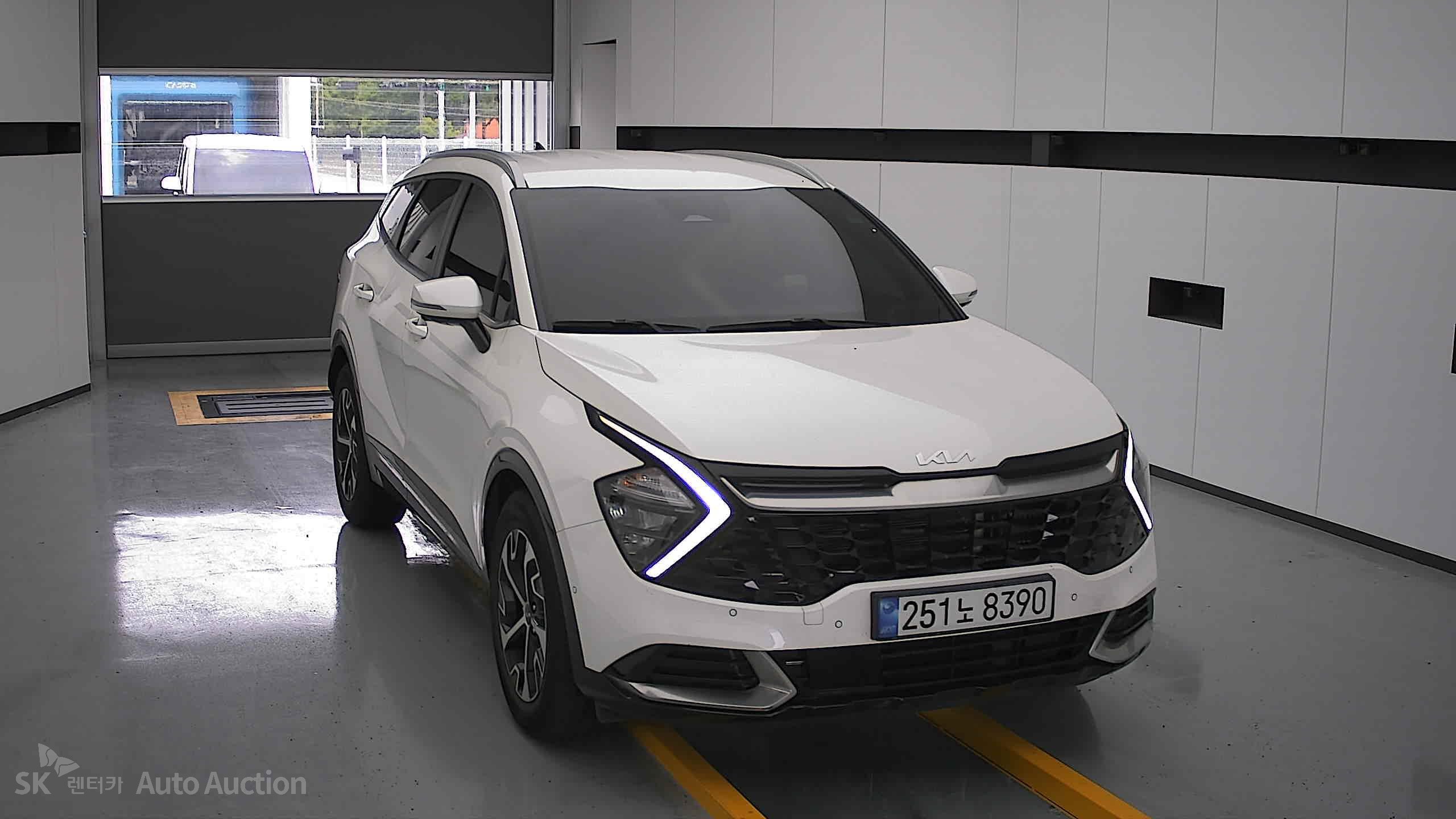 2022 - kia sportage