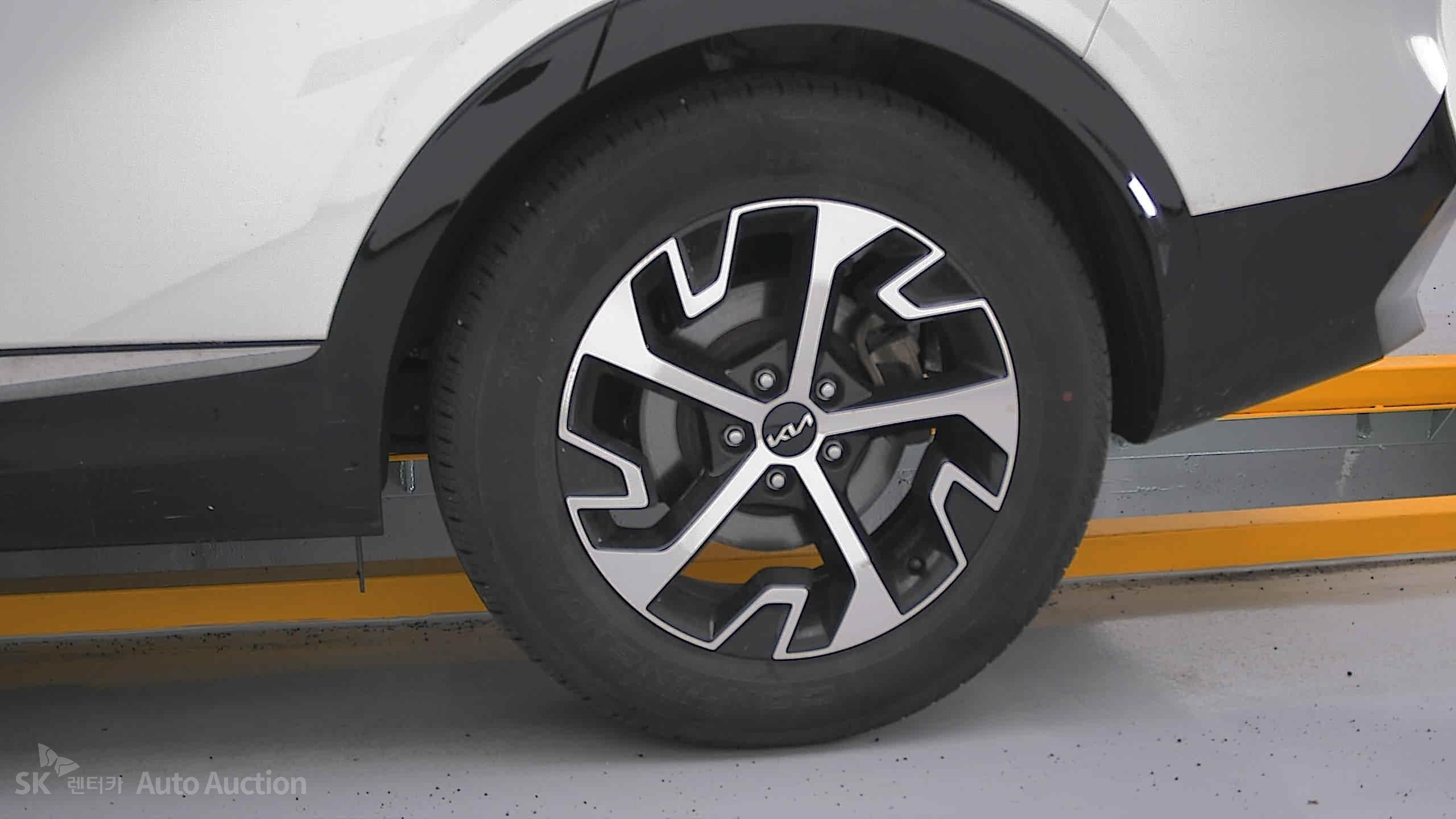2022 - kia sportage