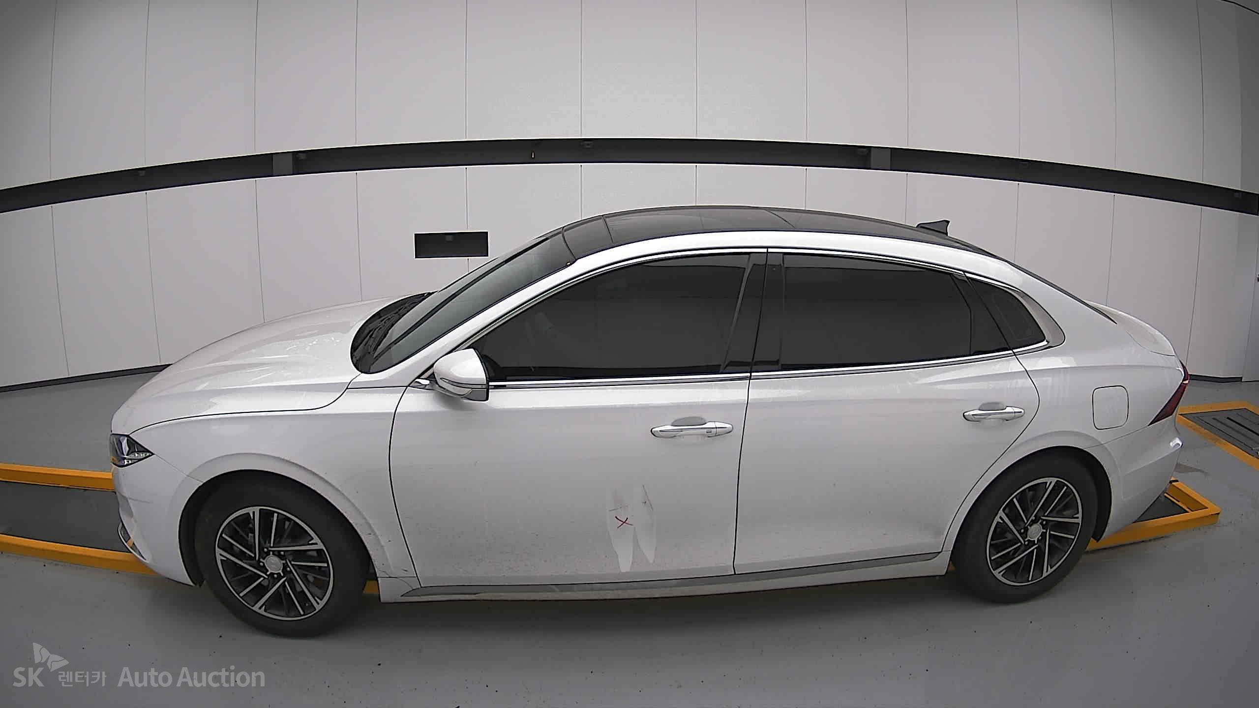 2022 - hyundai grandeur