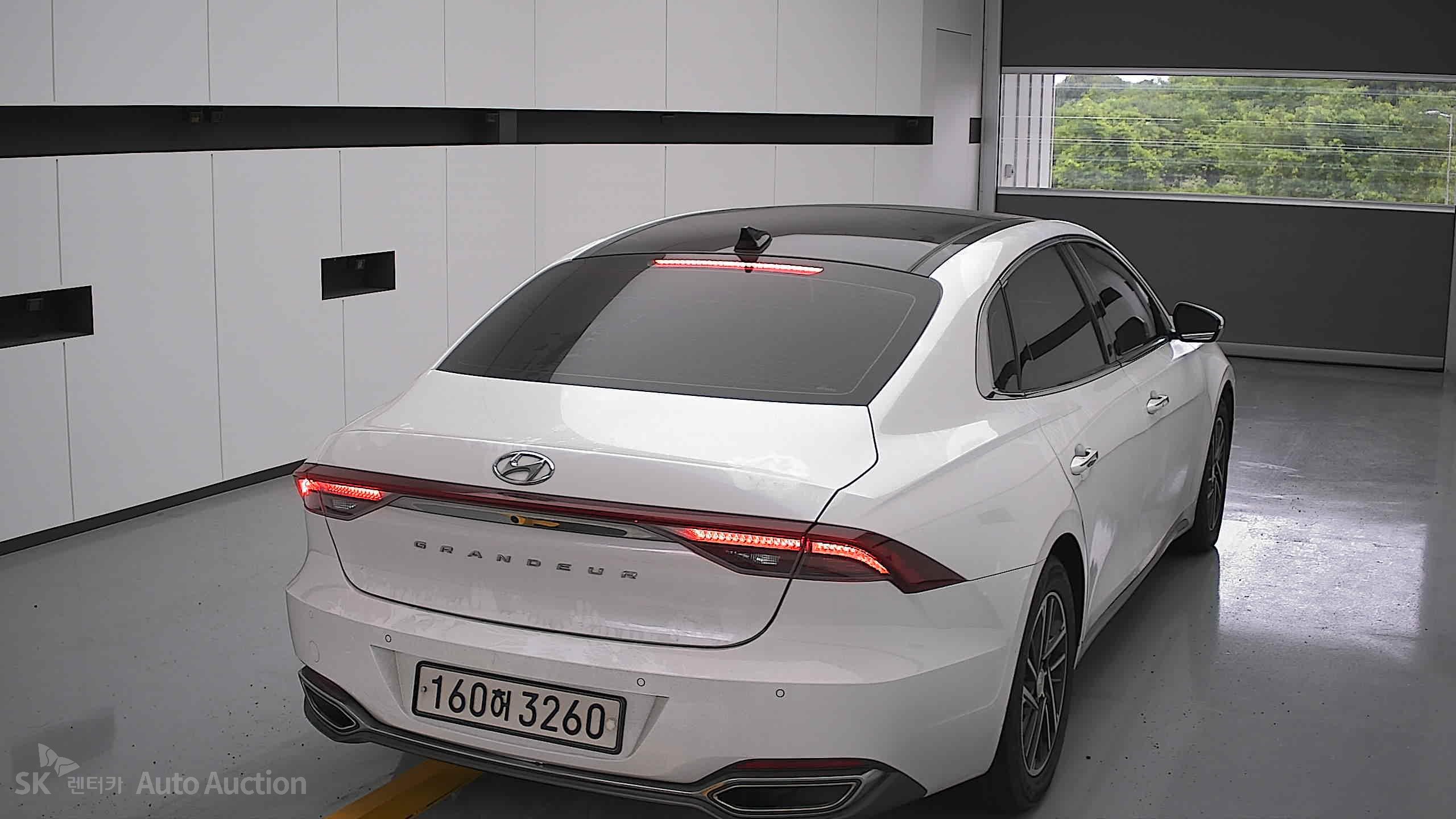 2022 - hyundai grandeur
