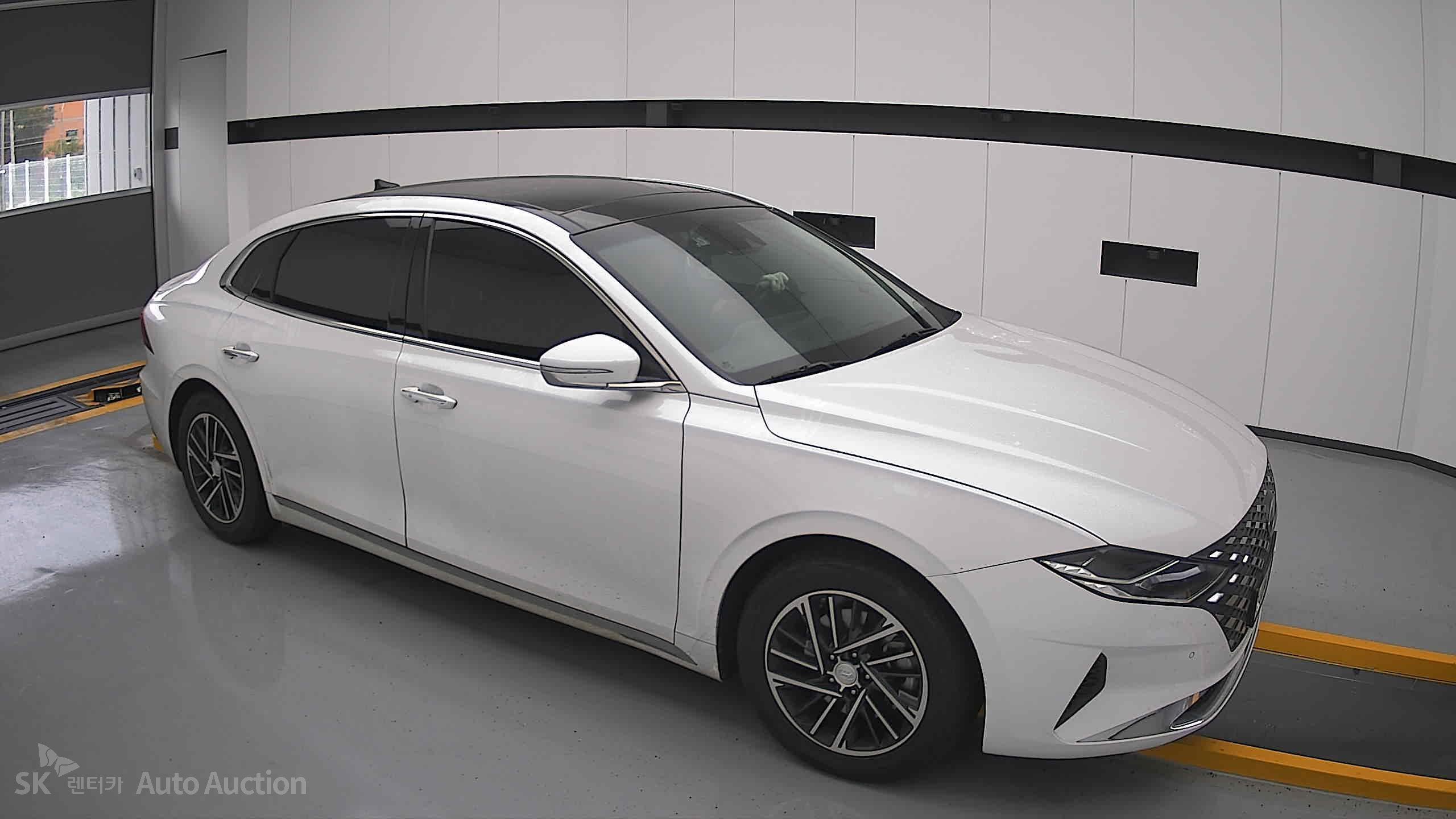 2022 - hyundai grandeur
