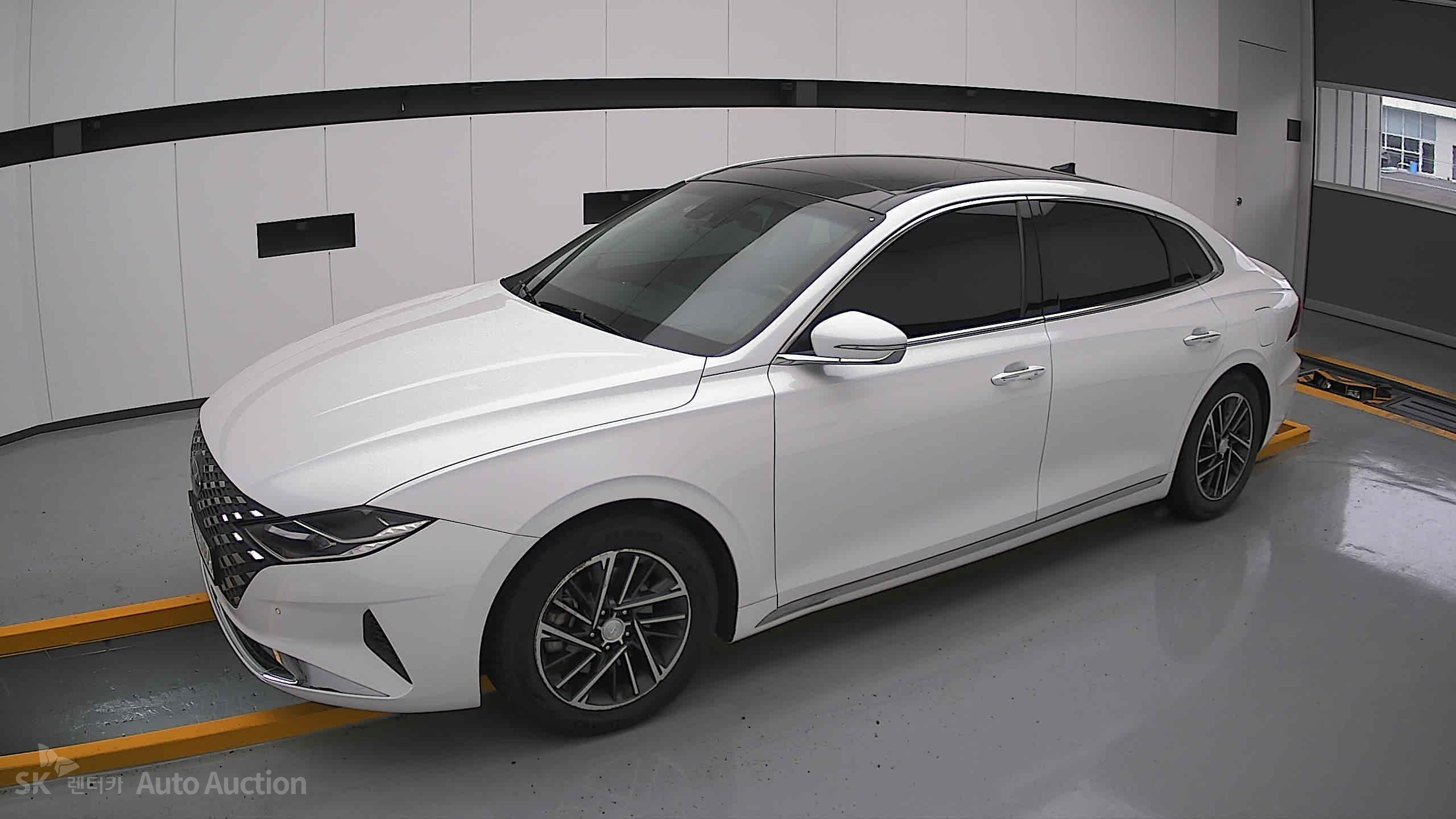 2022 - hyundai grandeur