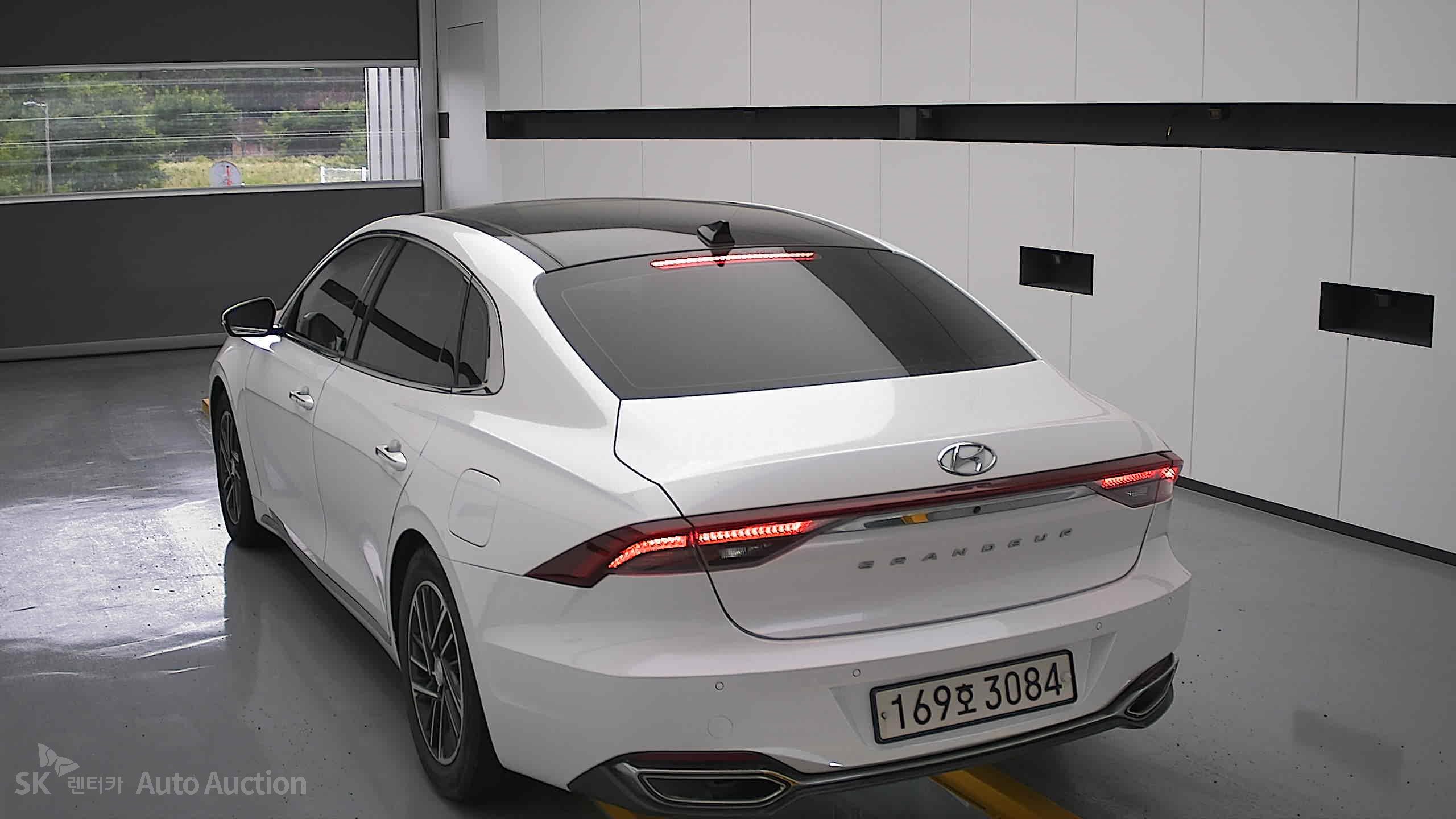 2022 - hyundai grandeur