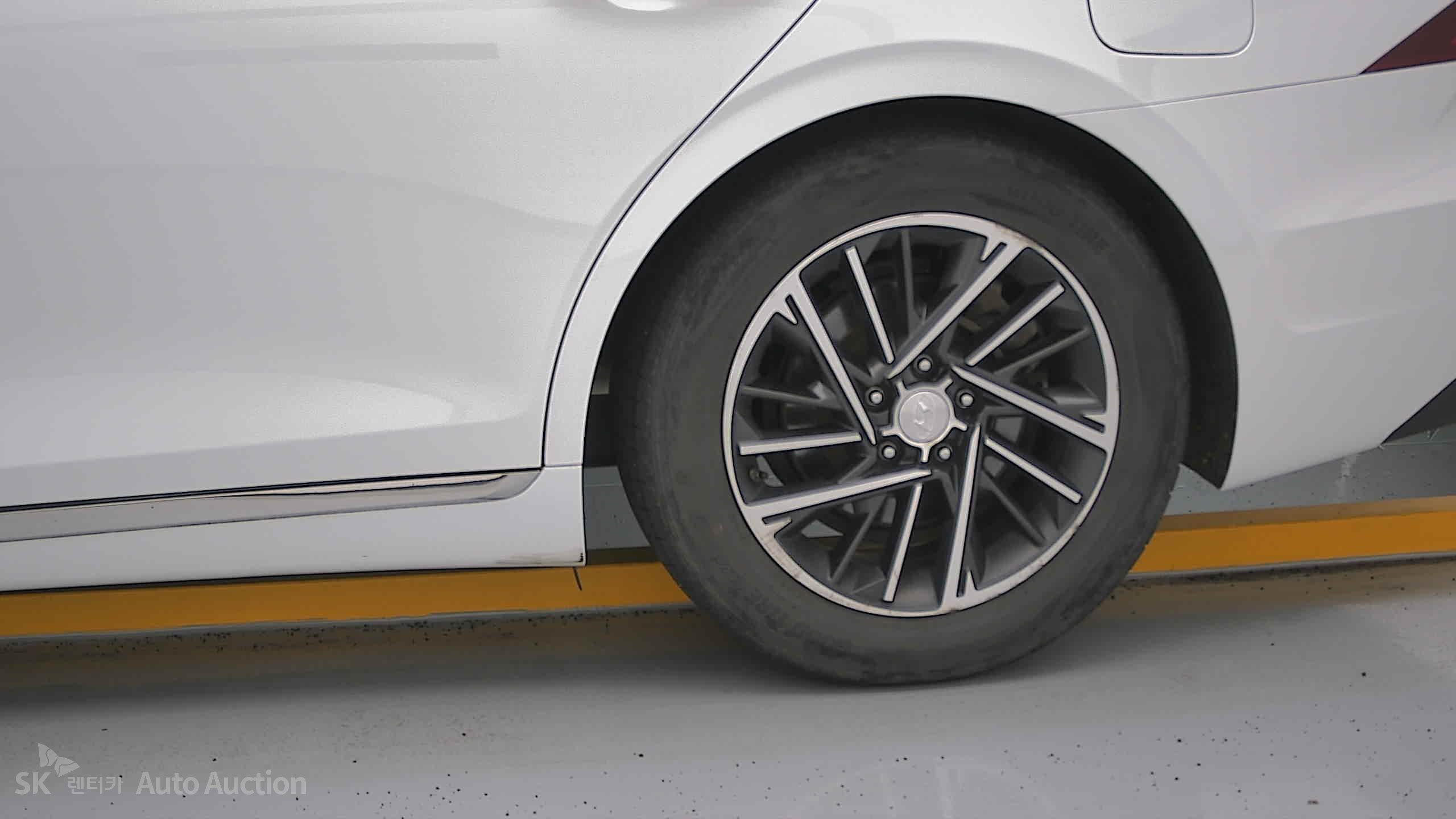 2022 - hyundai grandeur
