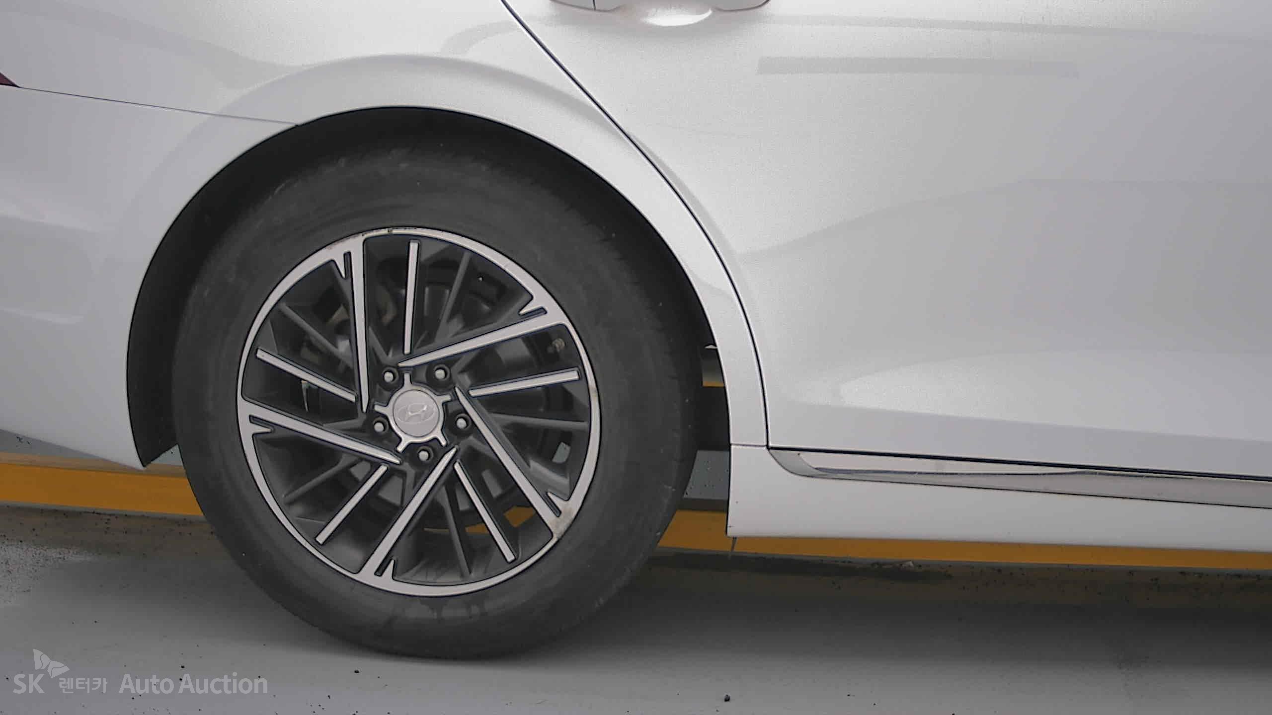 2022 - hyundai grandeur