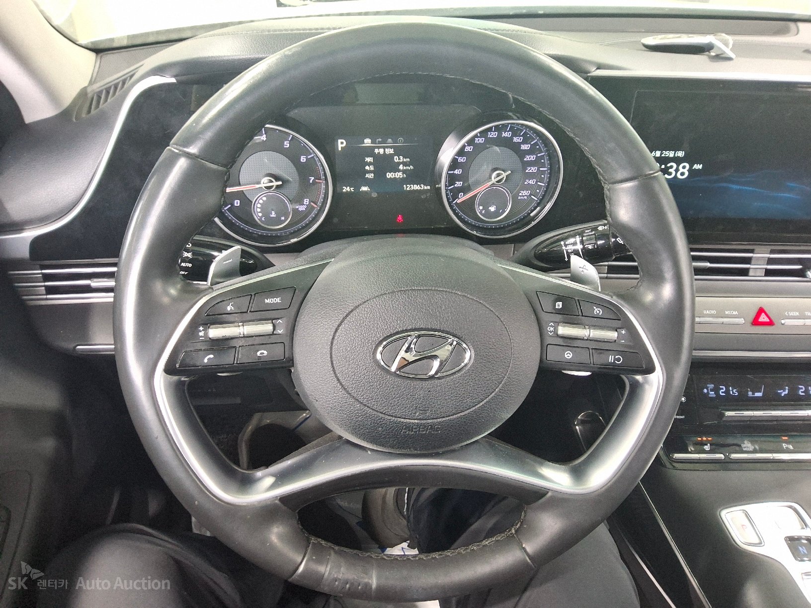 2022 - hyundai grandeur