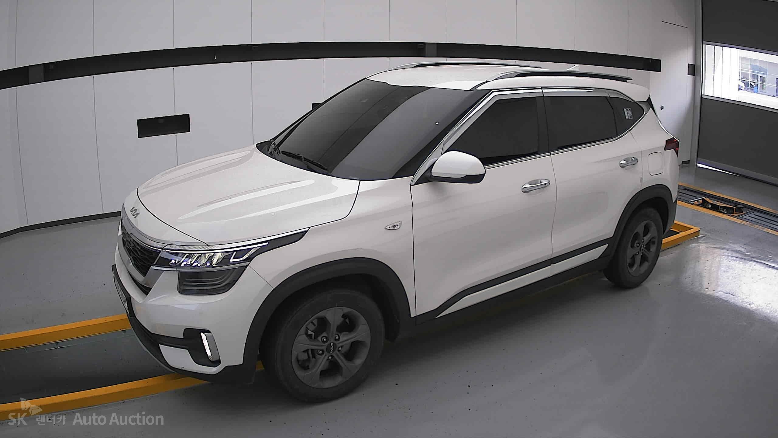 2023 - kia seltos