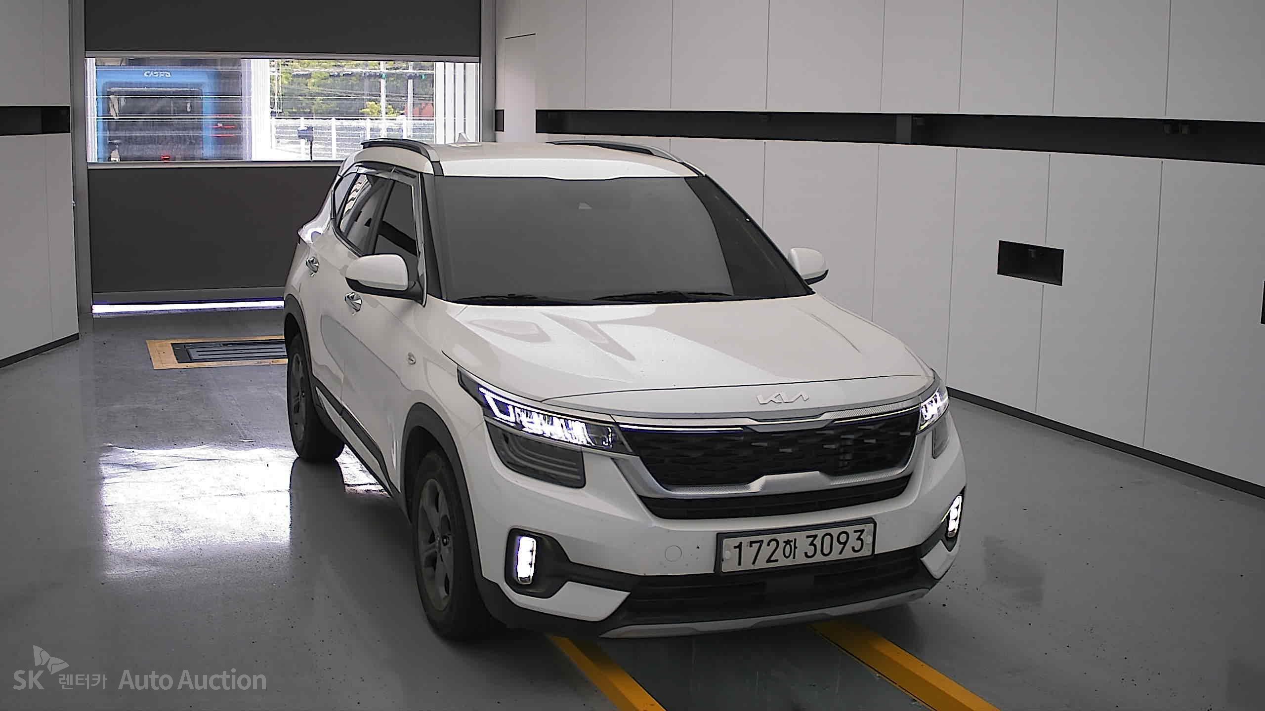 2023 - kia seltos