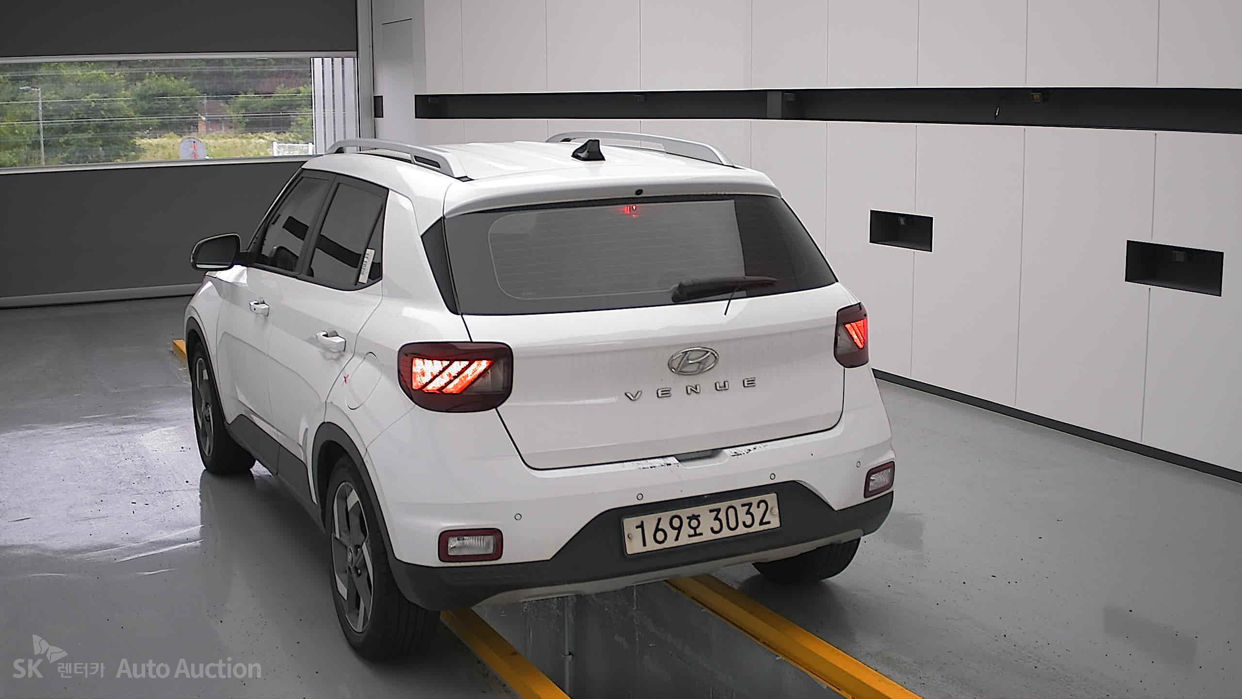 2022 - hyundai venue