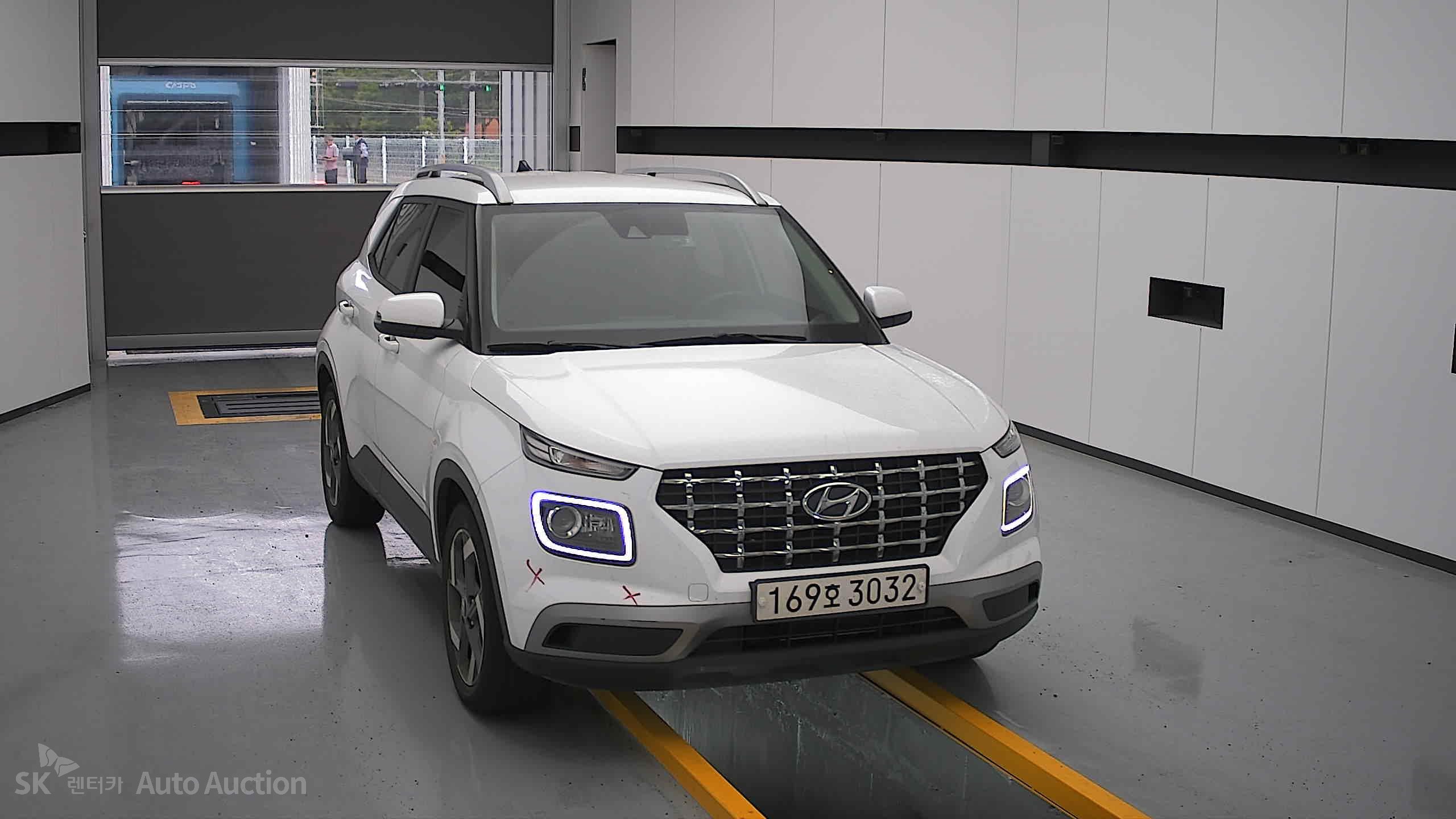2022 - hyundai venue