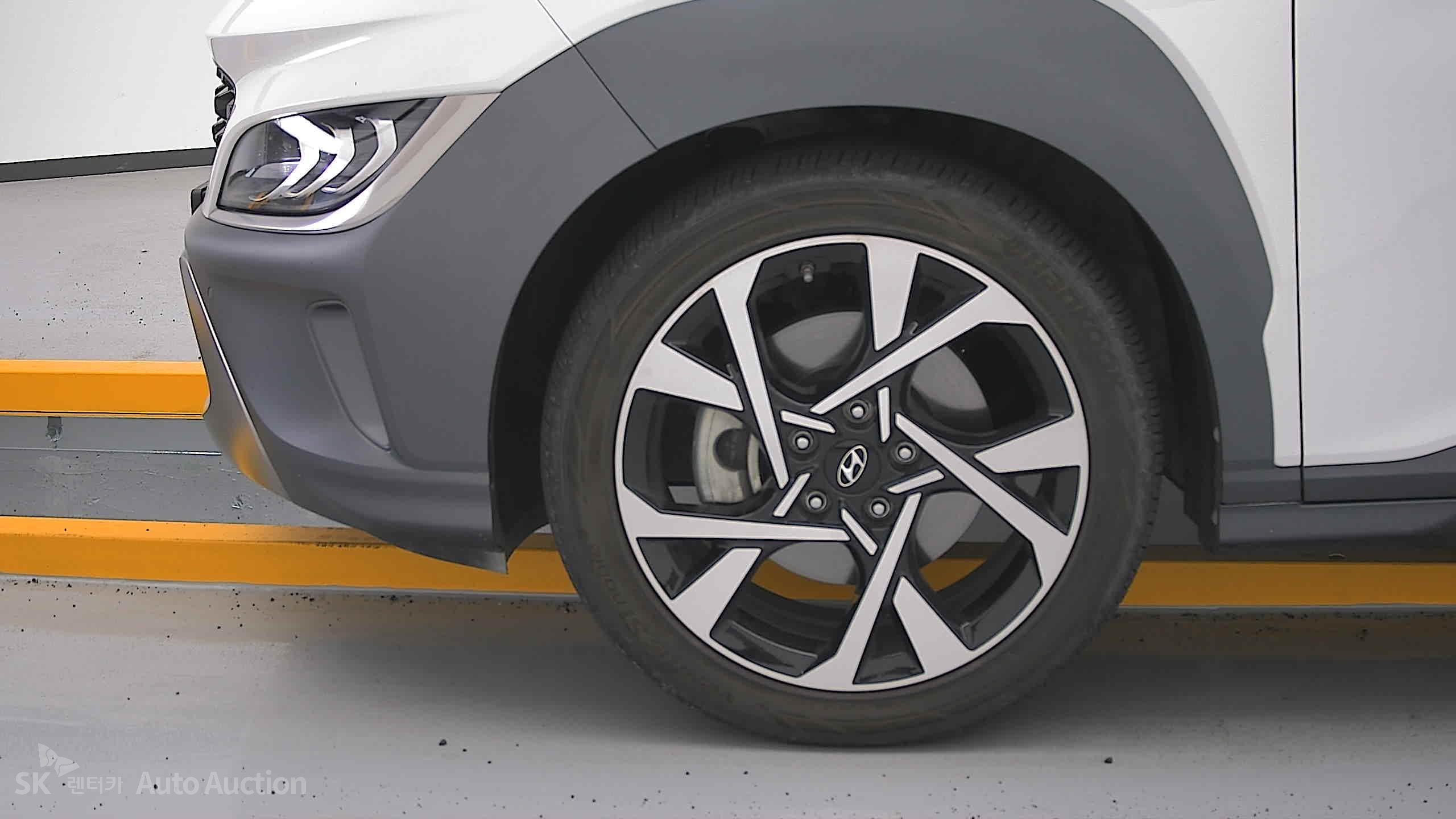 2023 - hyundai kona