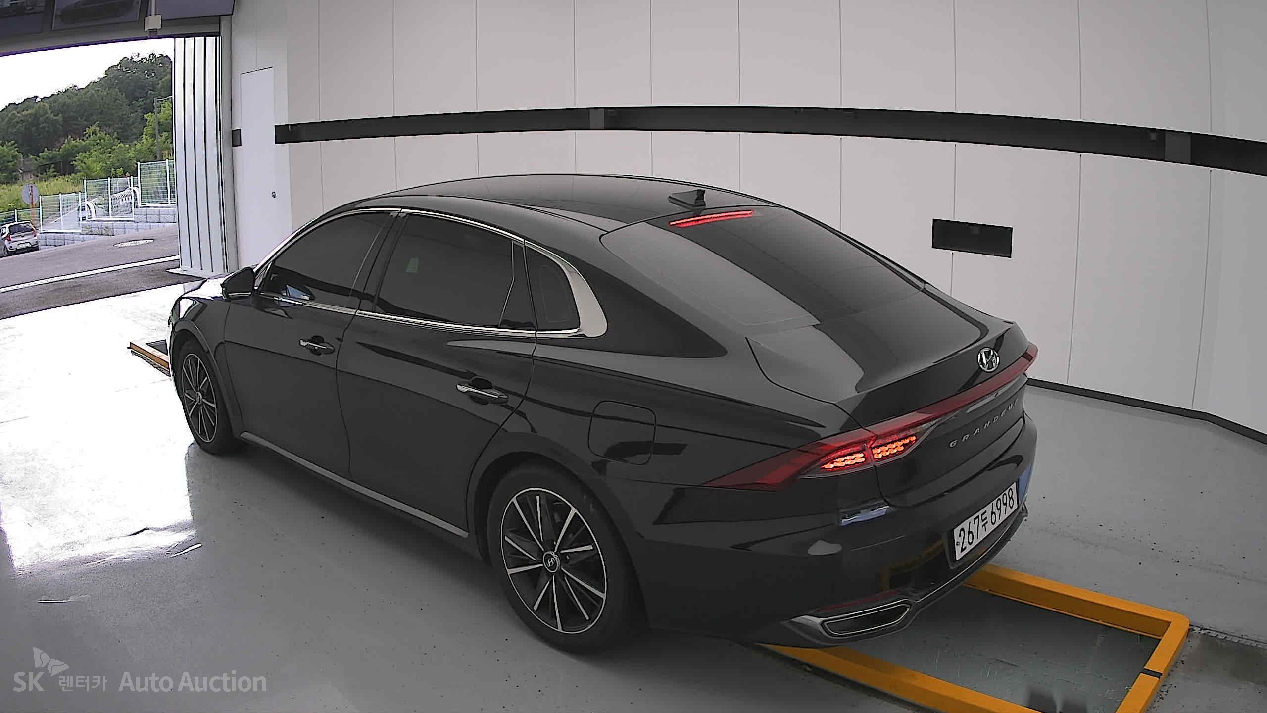 2023 - hyundai grandeur
