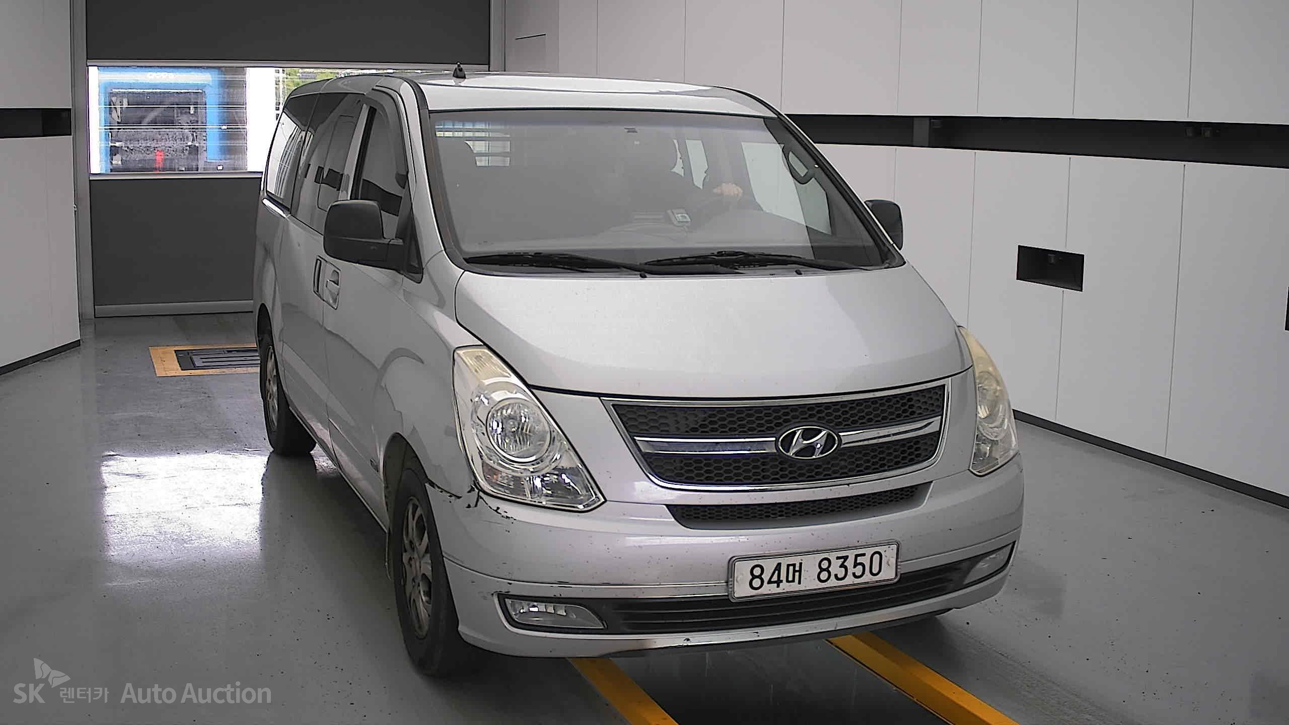 2009 - hyundai grand starex