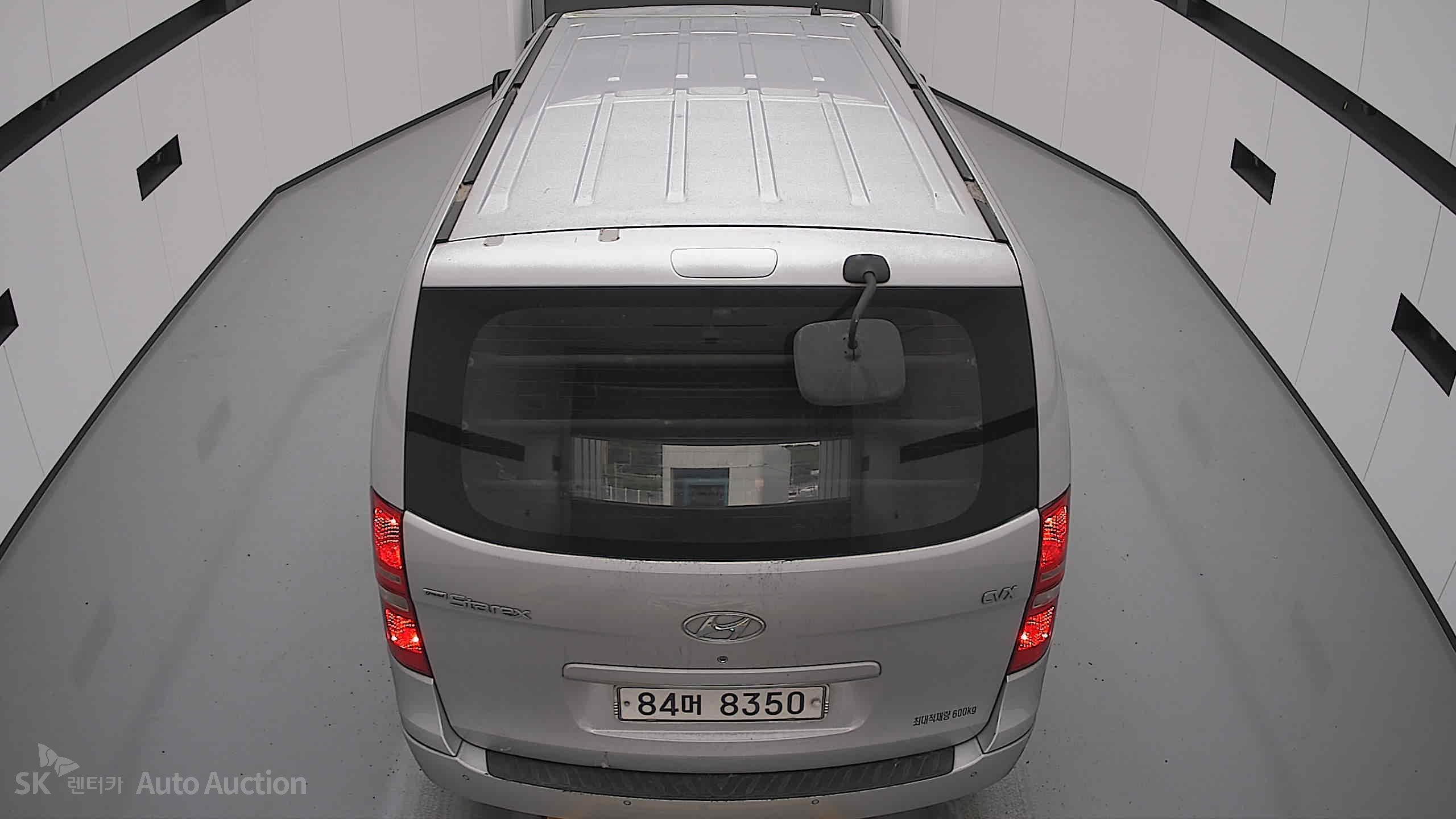 2009 - hyundai grand starex