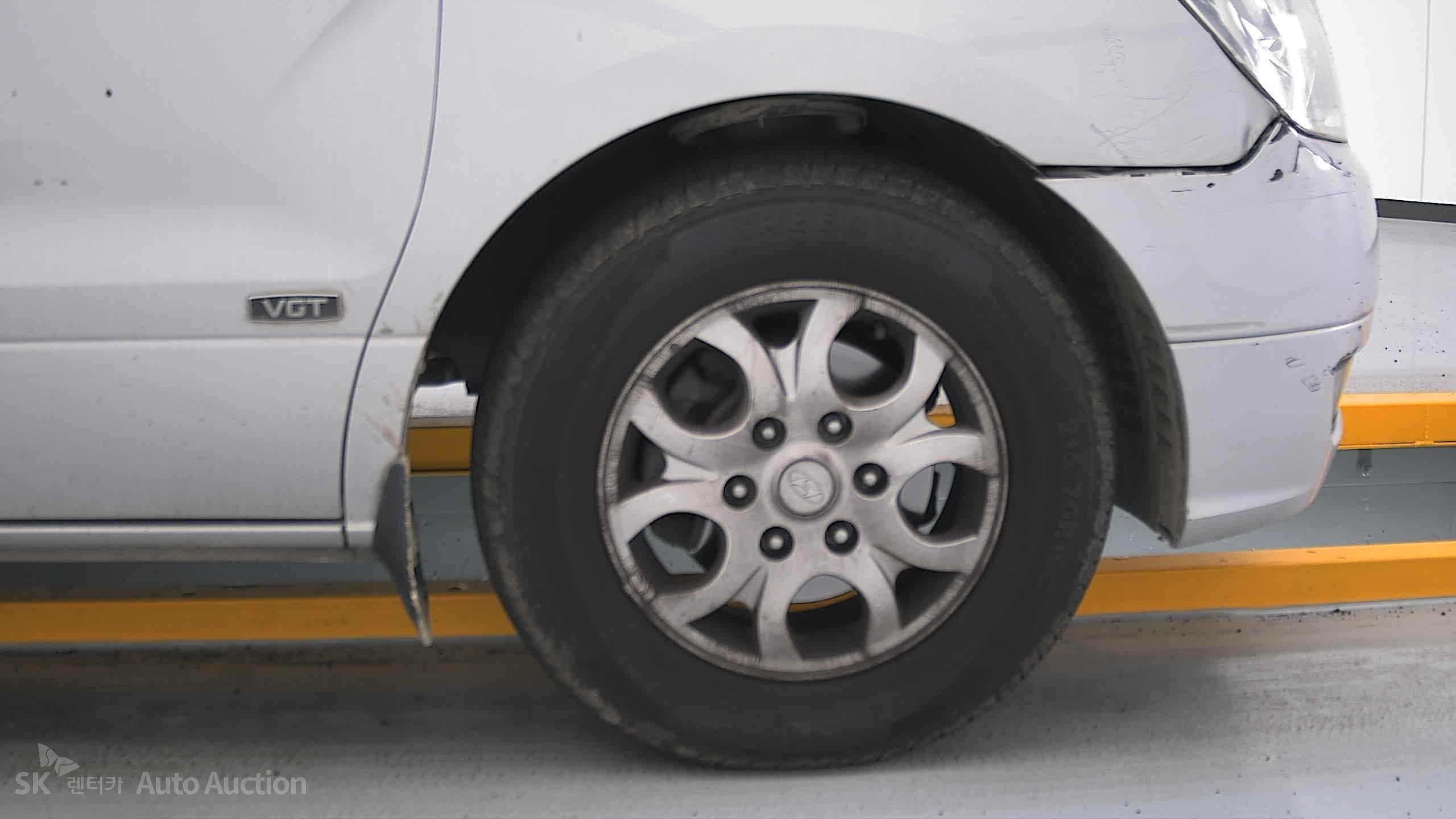 2009 - hyundai grand starex