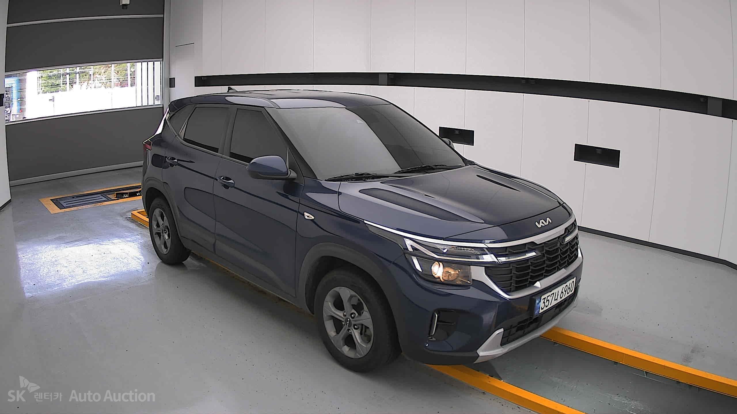 2023 - kia seltos