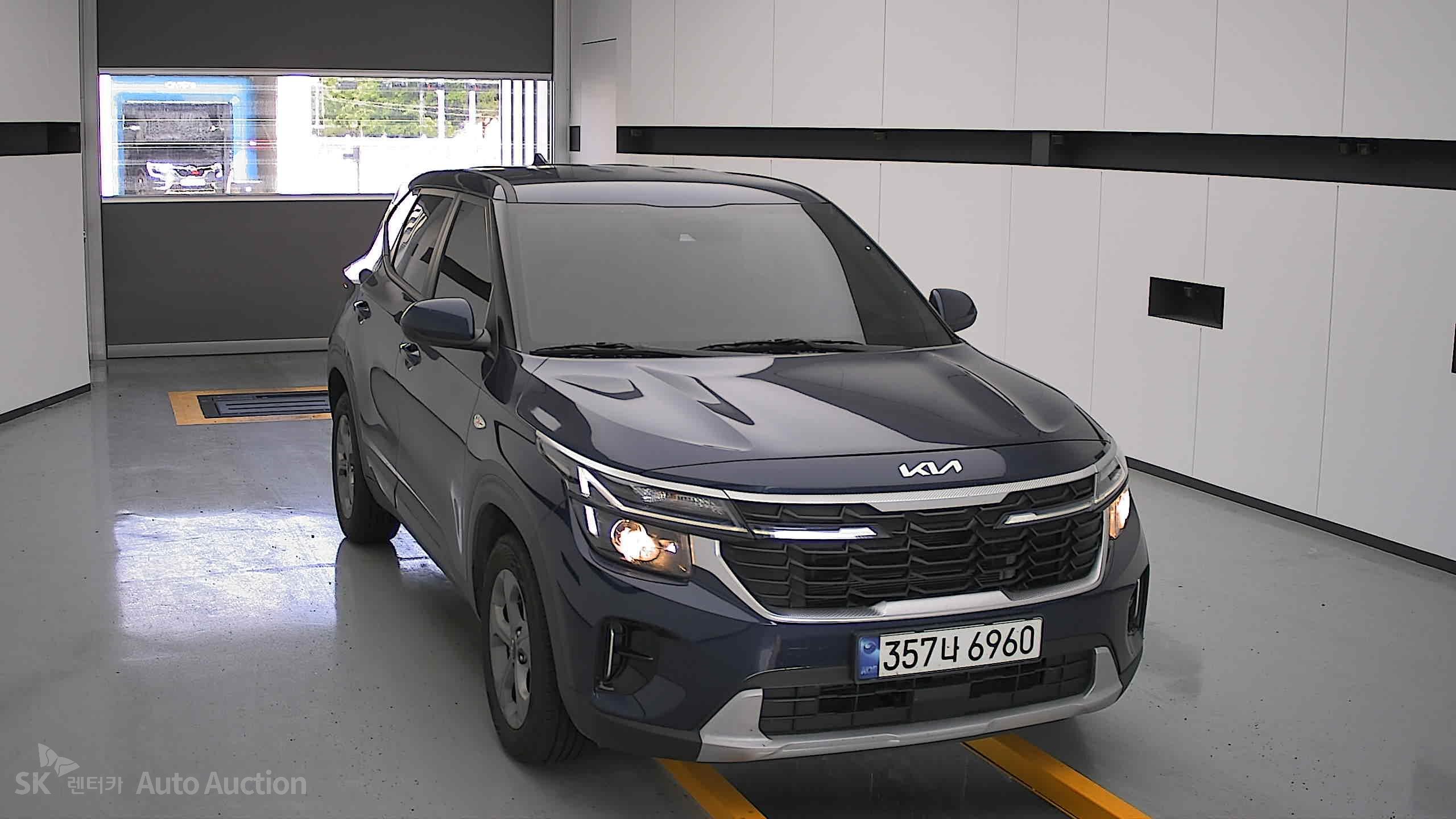 2023 - kia seltos