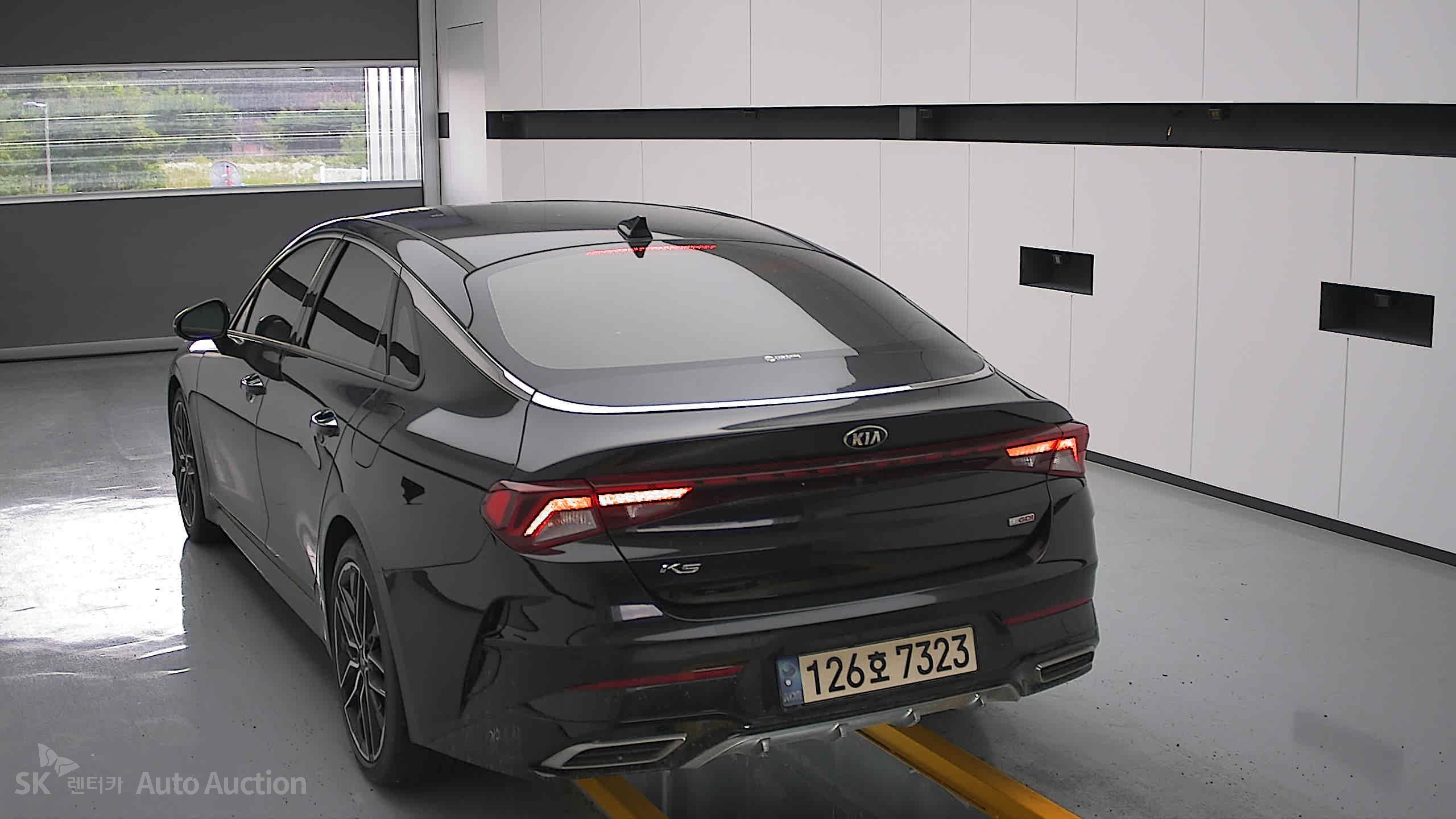 2021 - kia k5