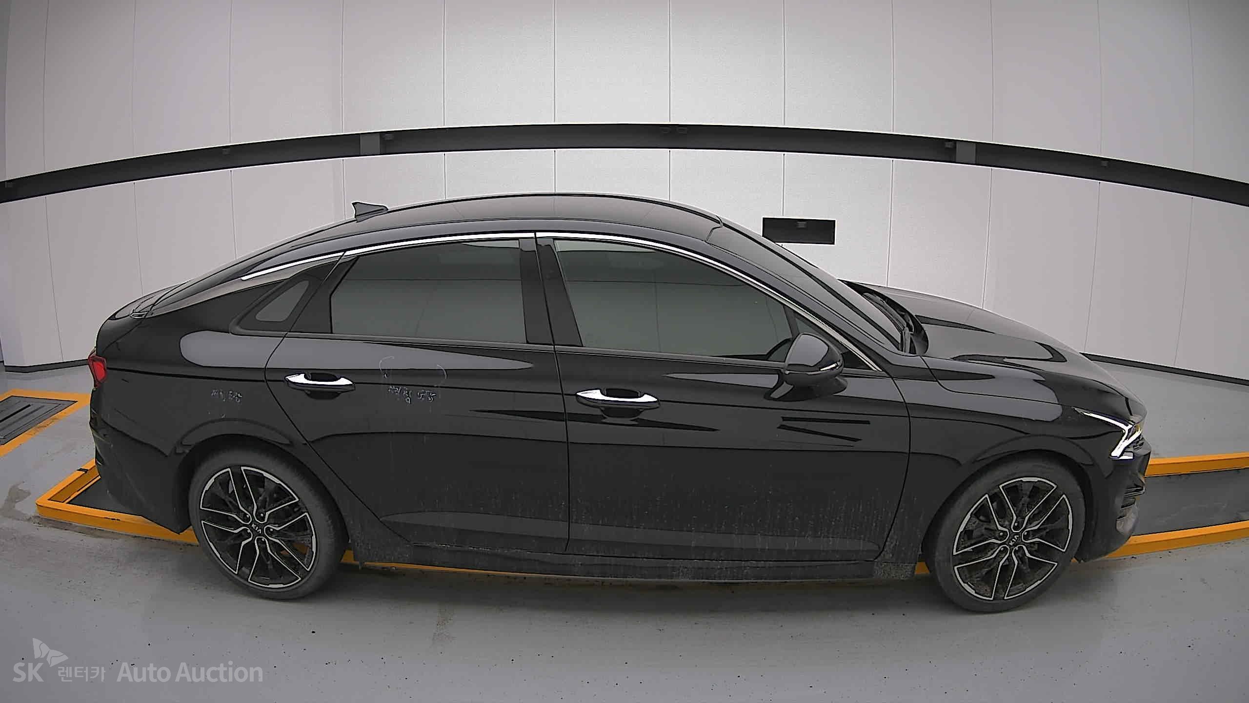 2021 - kia k5