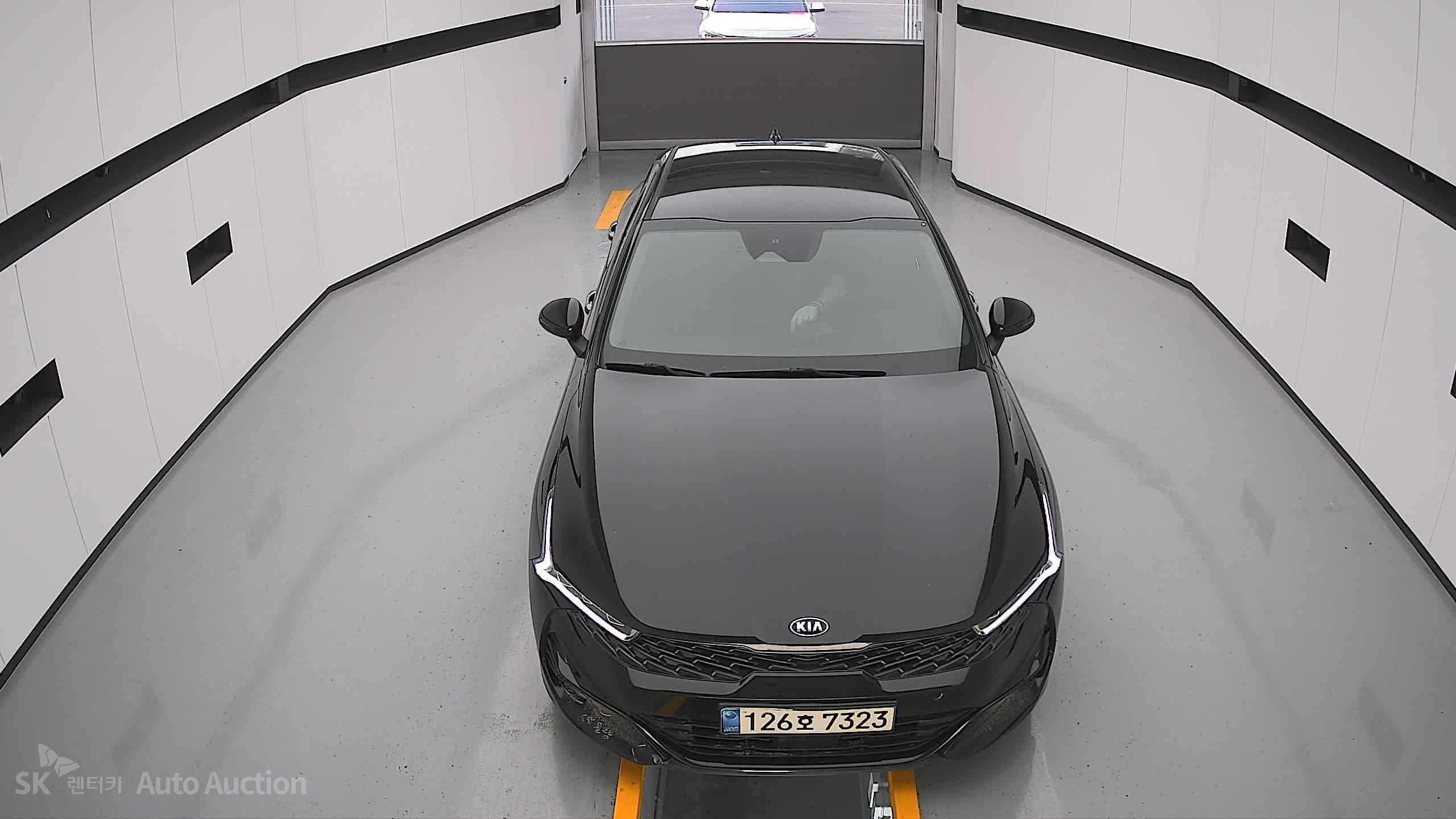 2021 - kia k5