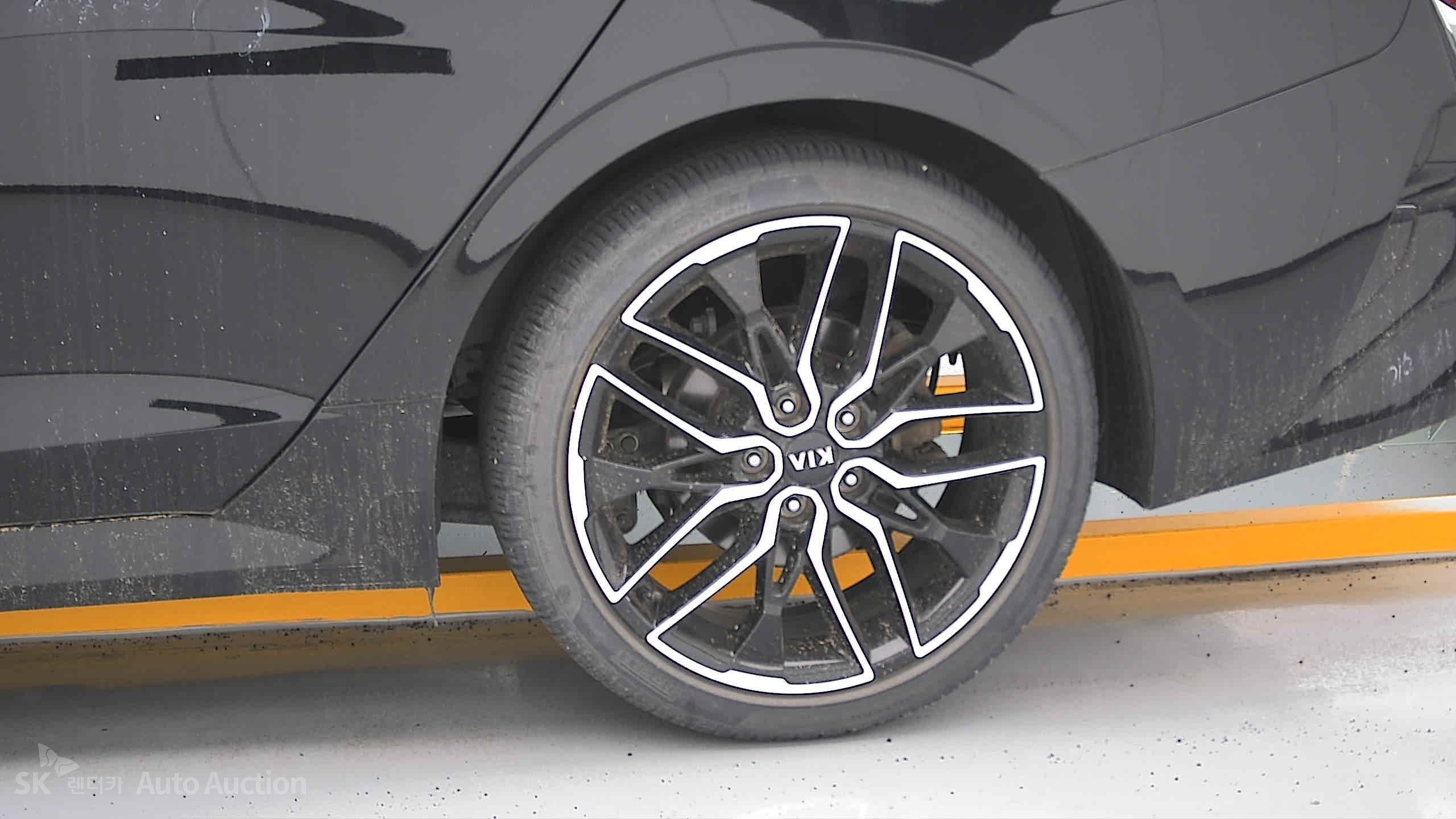 2021 - kia k5