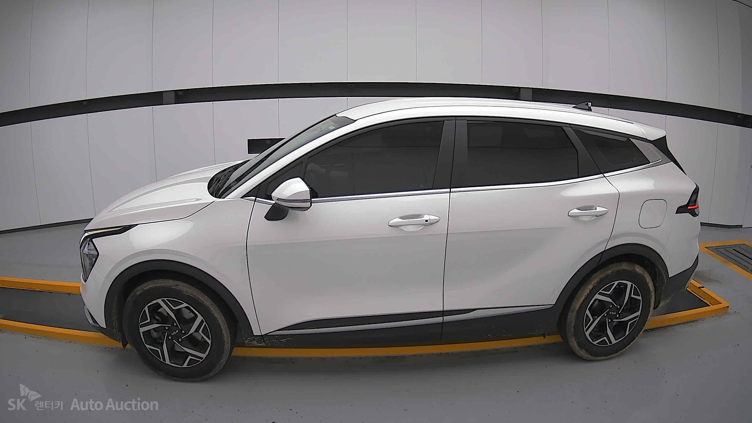2022 - kia sportage