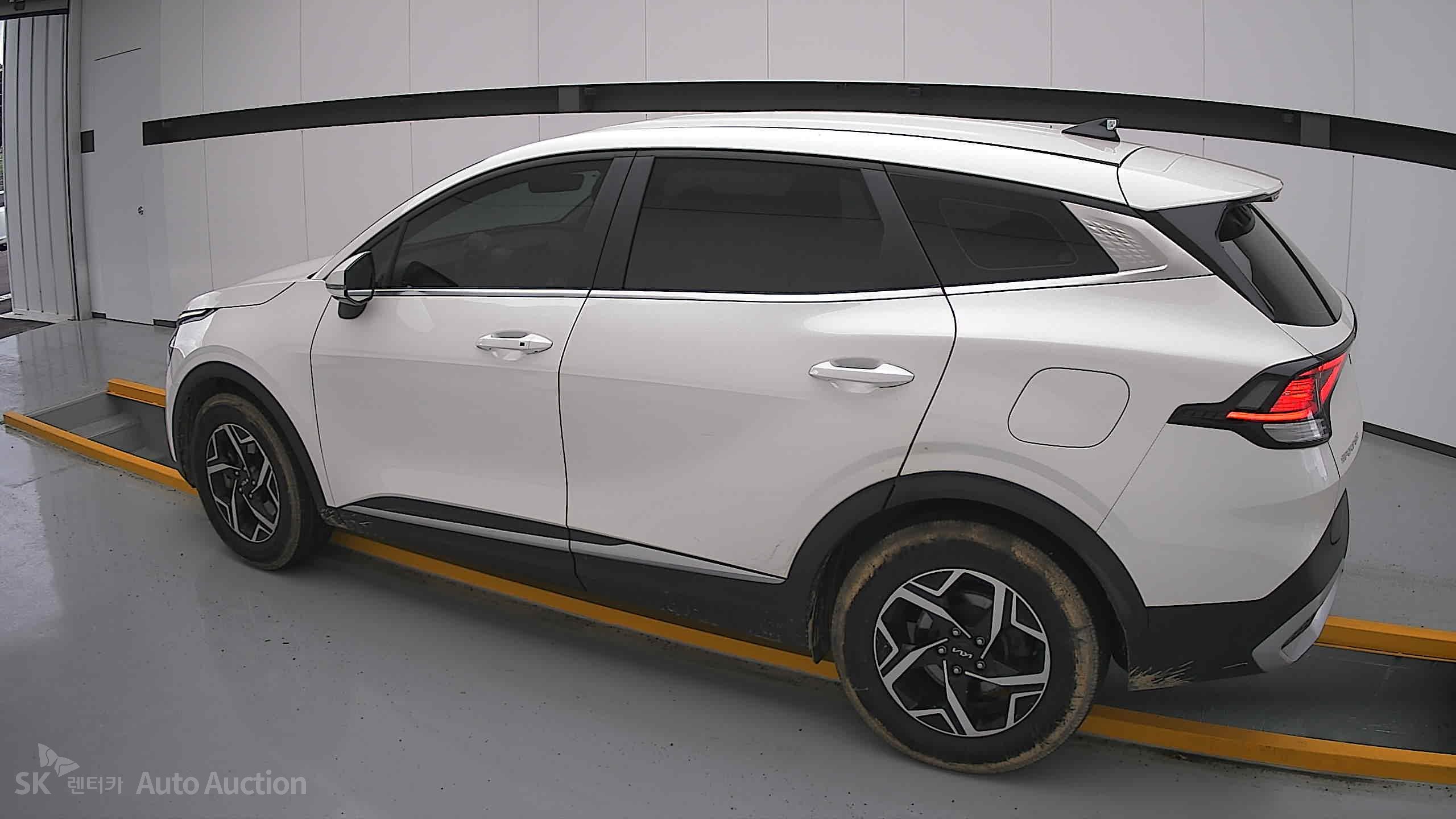 2022 - kia sportage