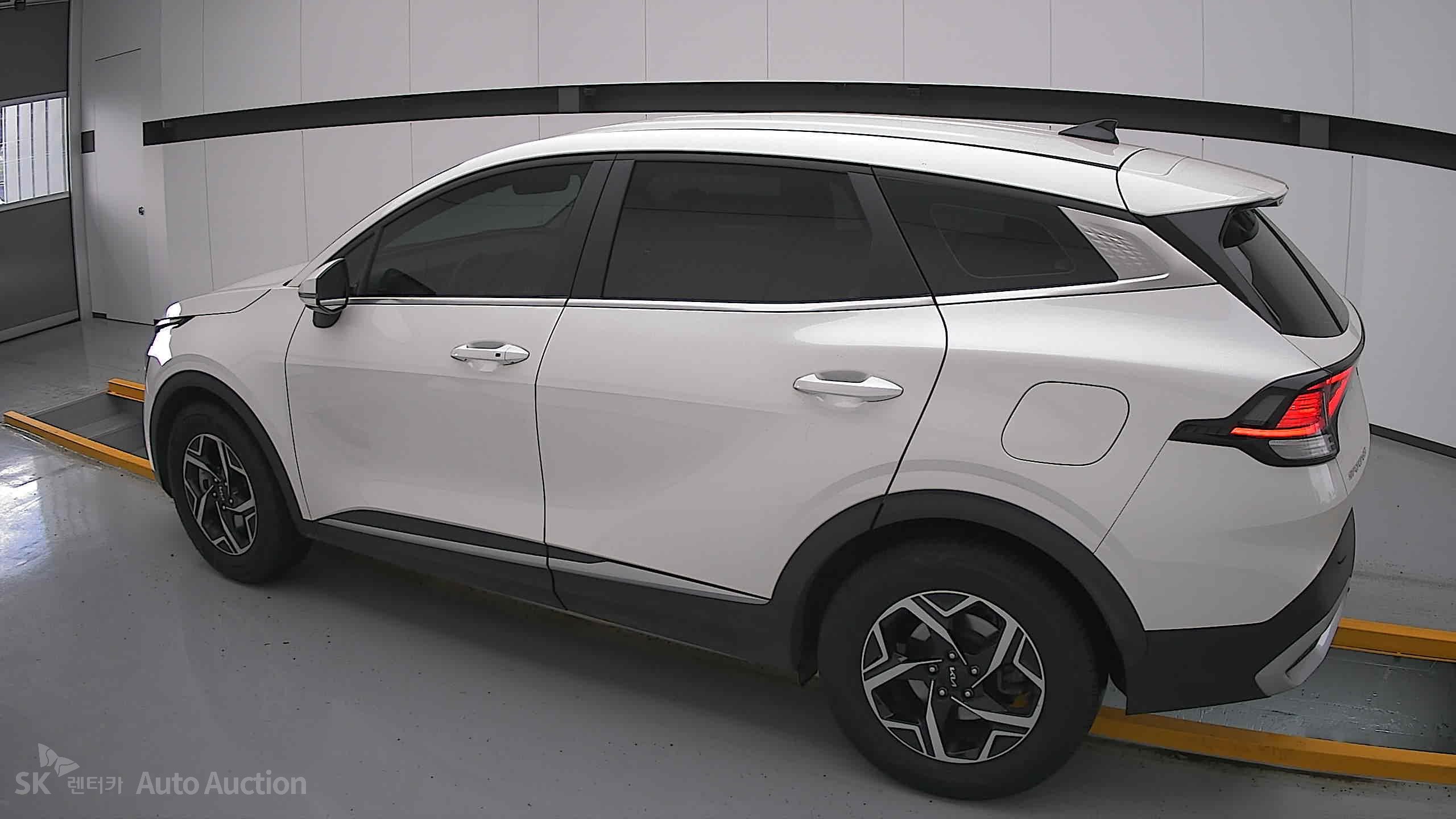 2022 - kia sportage