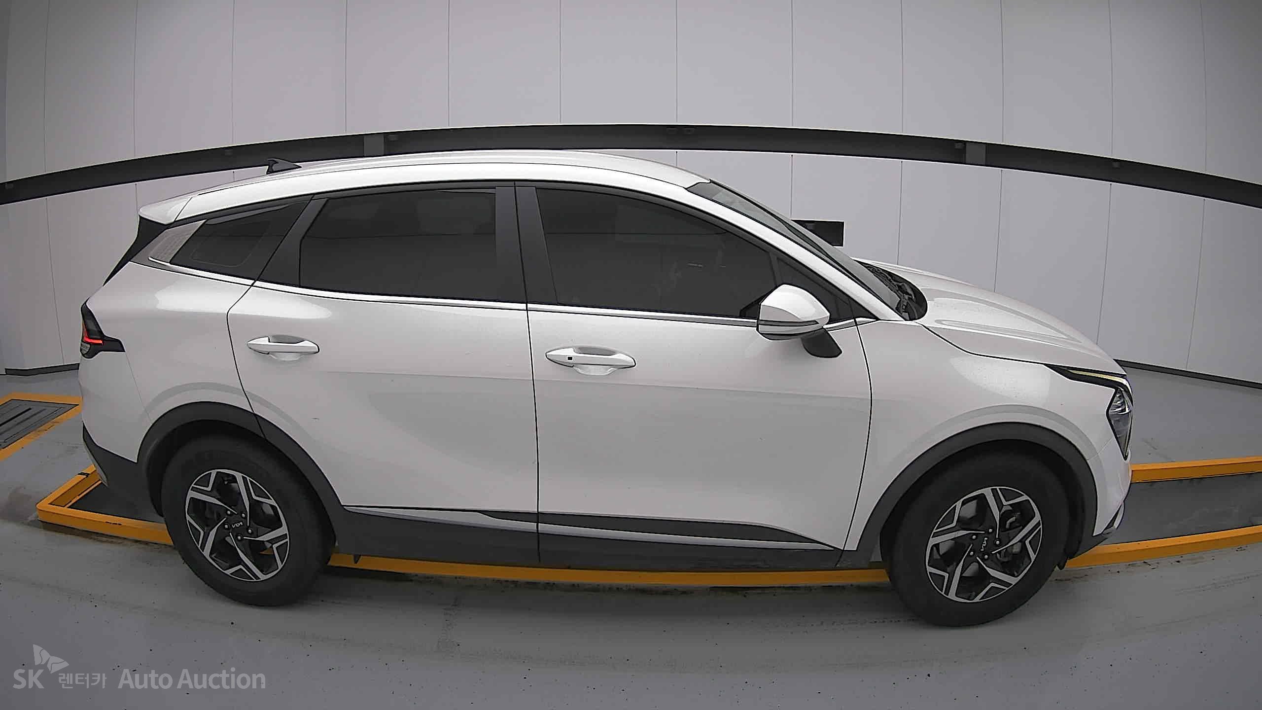2022 - kia sportage