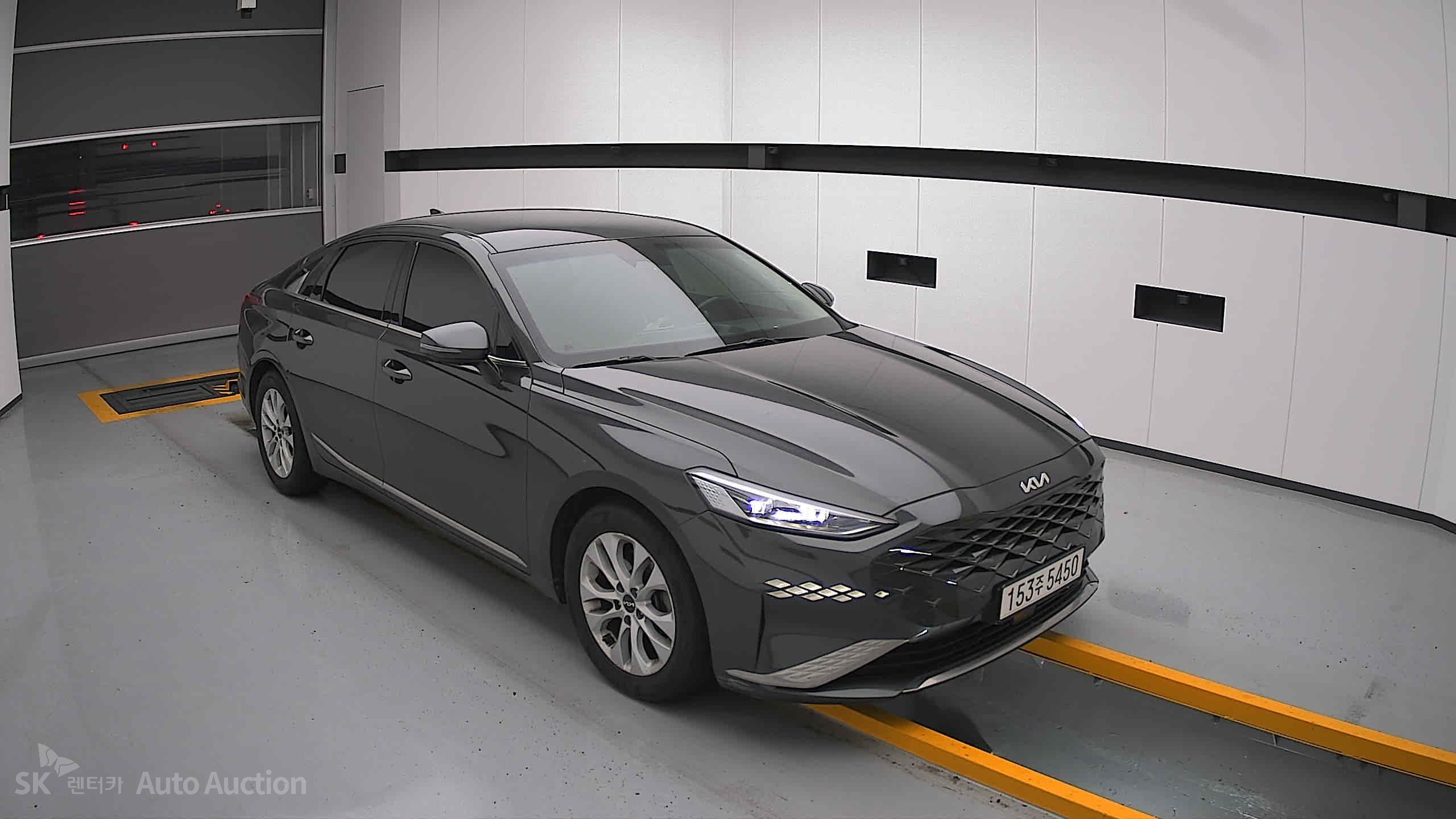 2023 - kia k8