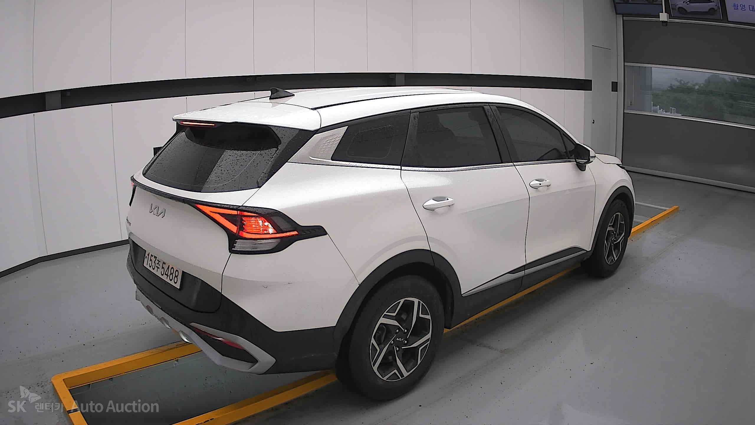 2022 - kia sportage