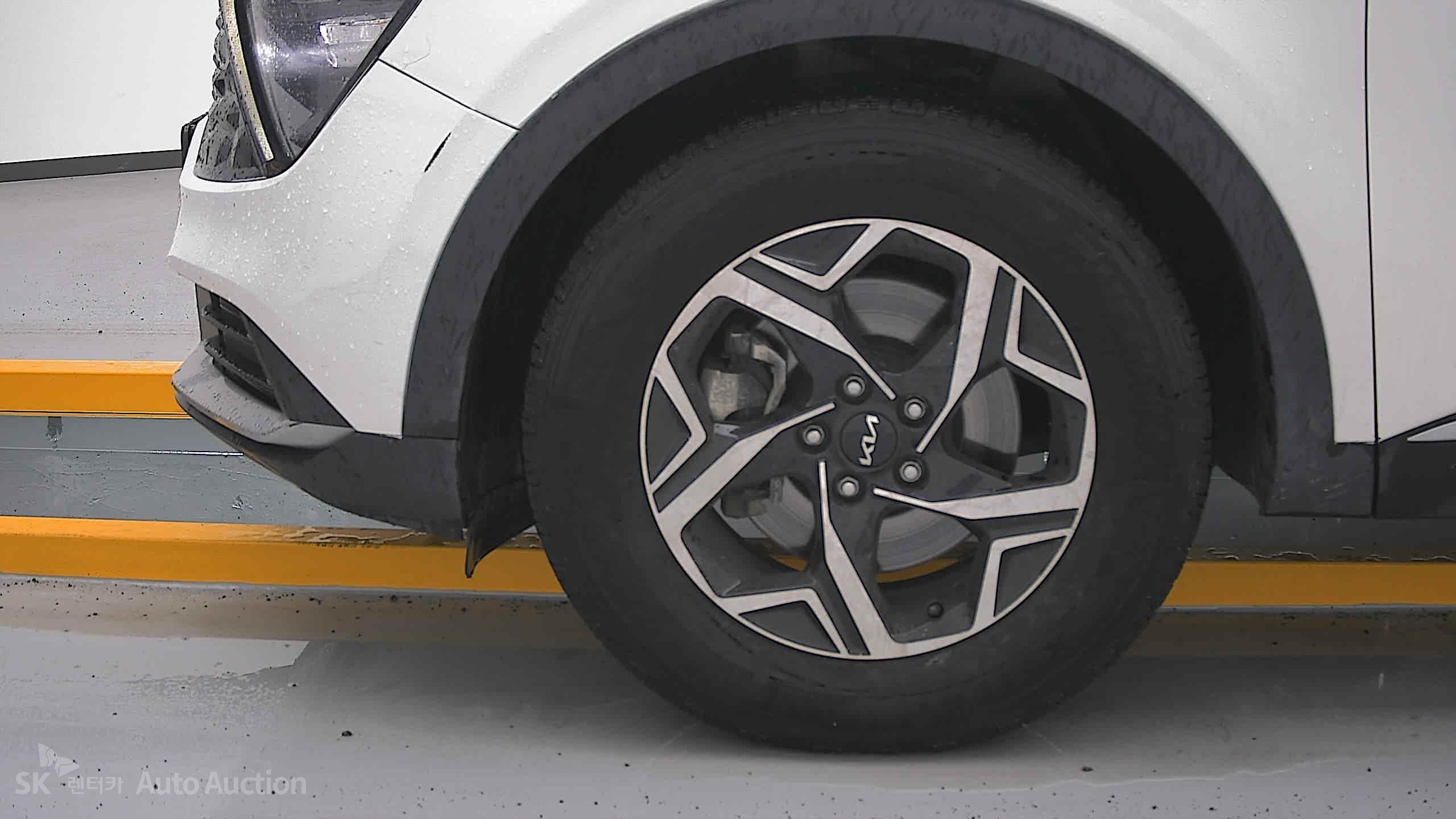 2022 - kia sportage