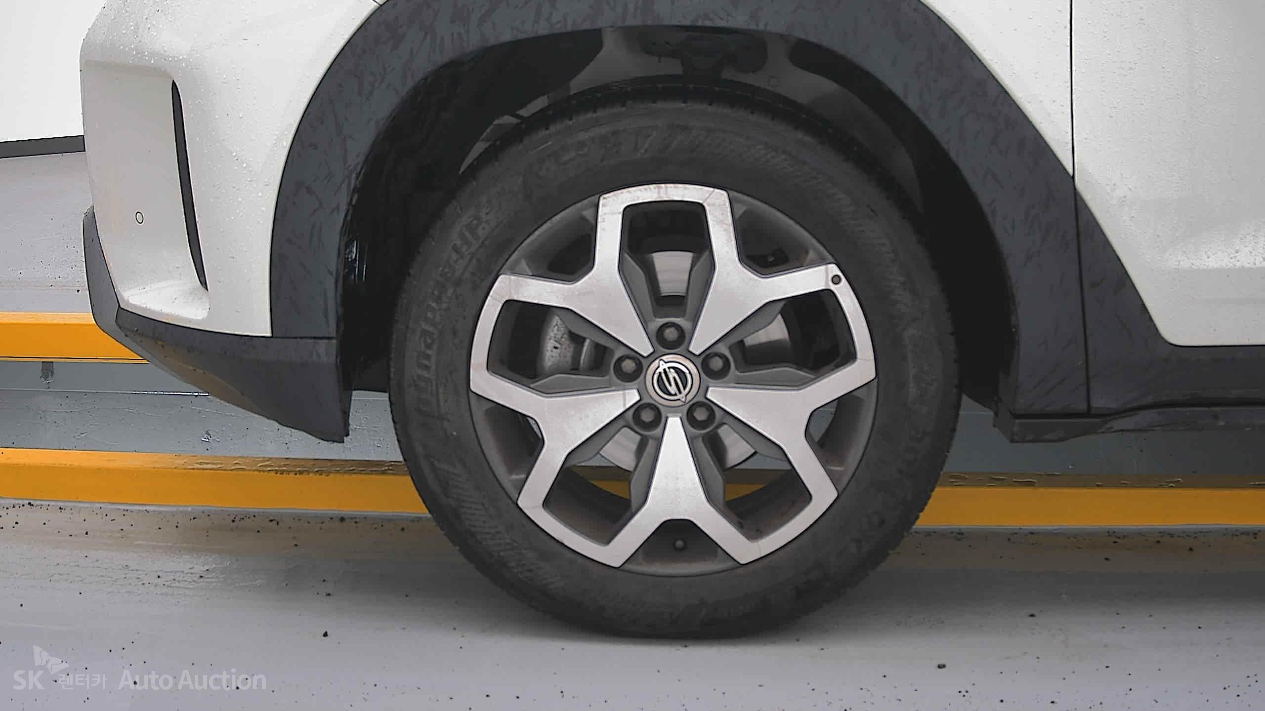 2023 - kg mobility (ssangyong) torres