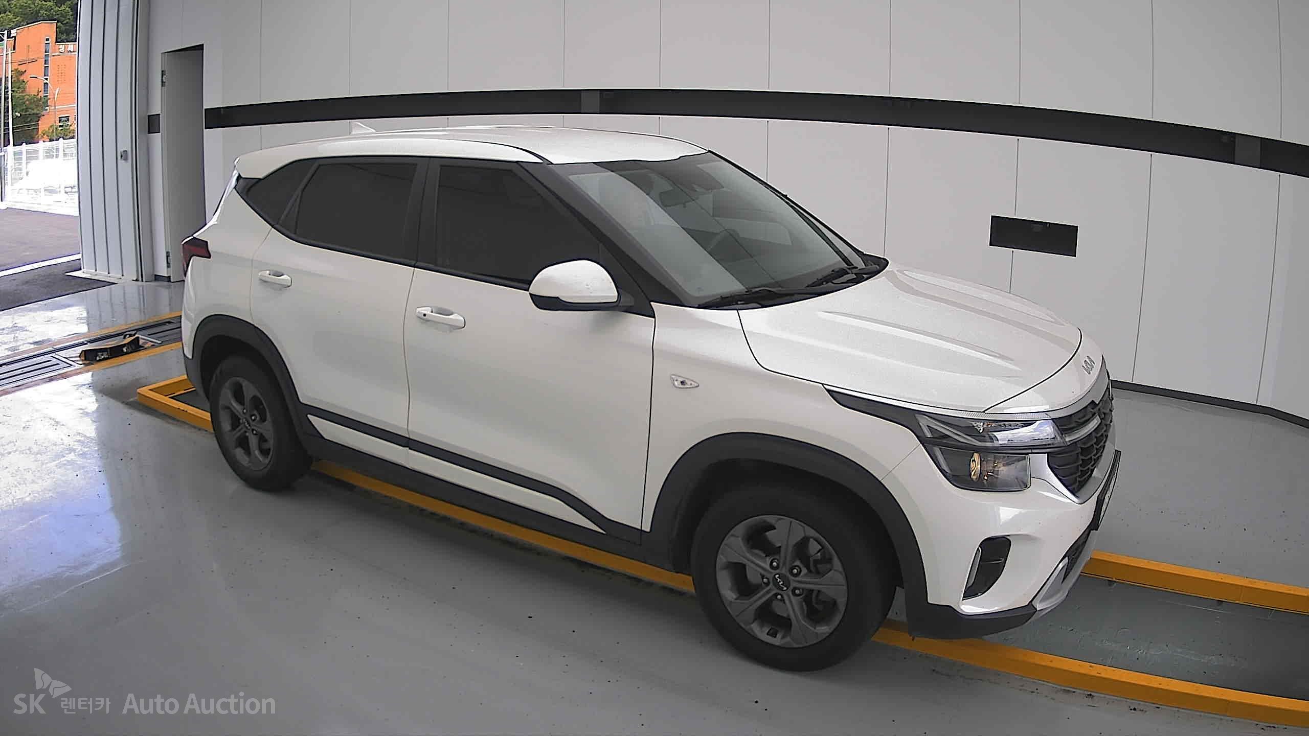 2023 - kia seltos