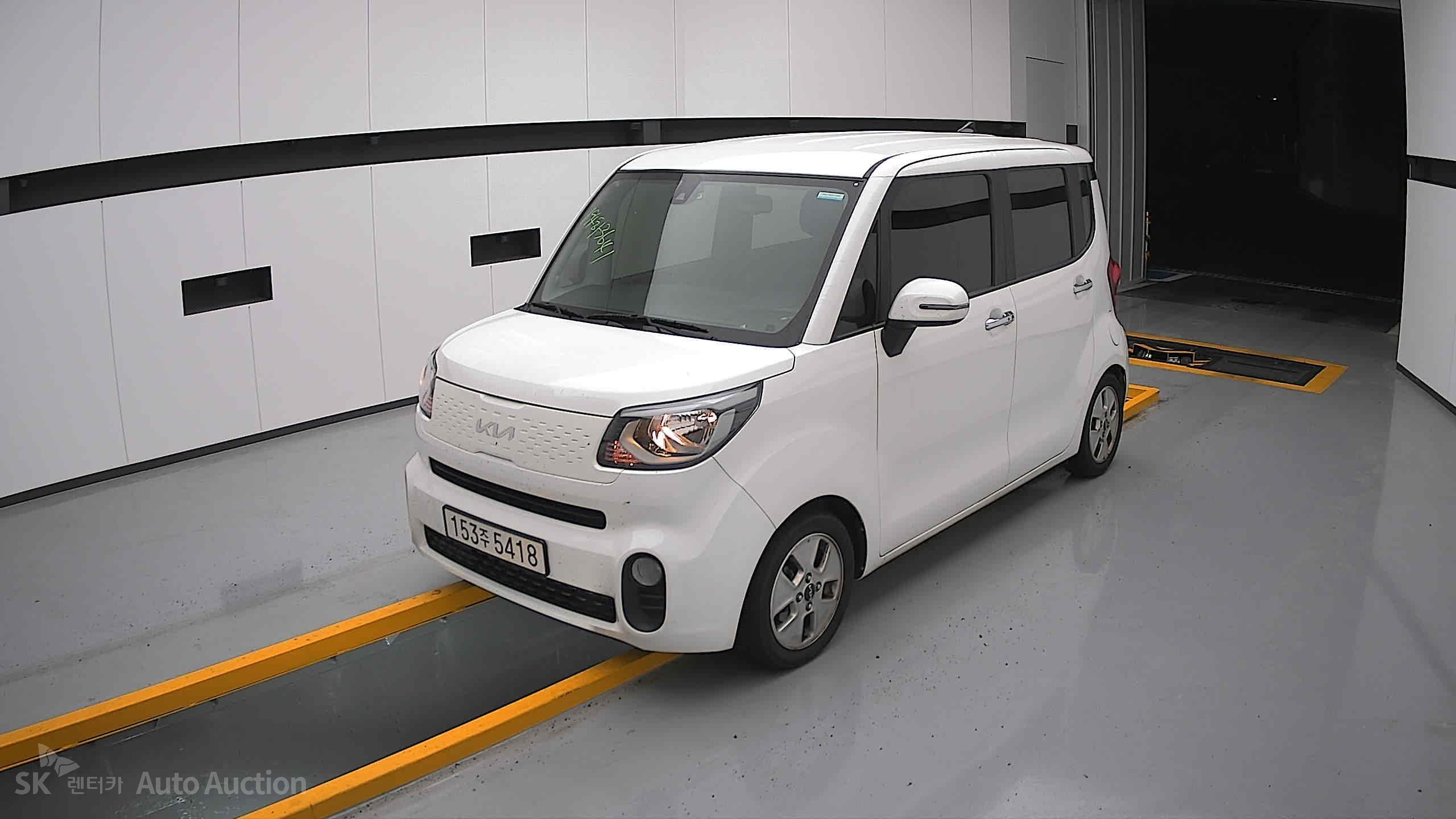 2022 - kia ray